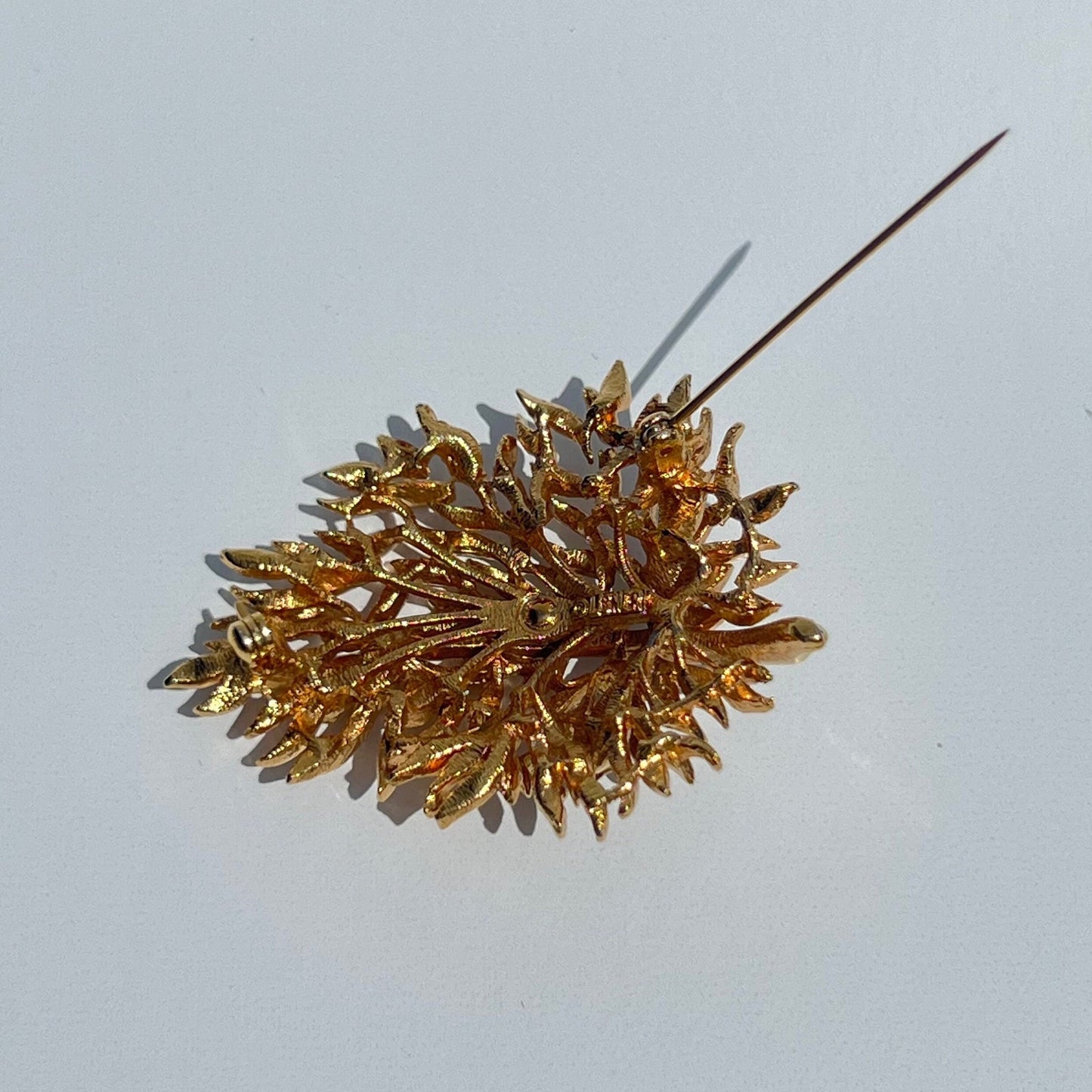 Vintage Tree Brooch in Gold Tone by Lisner.