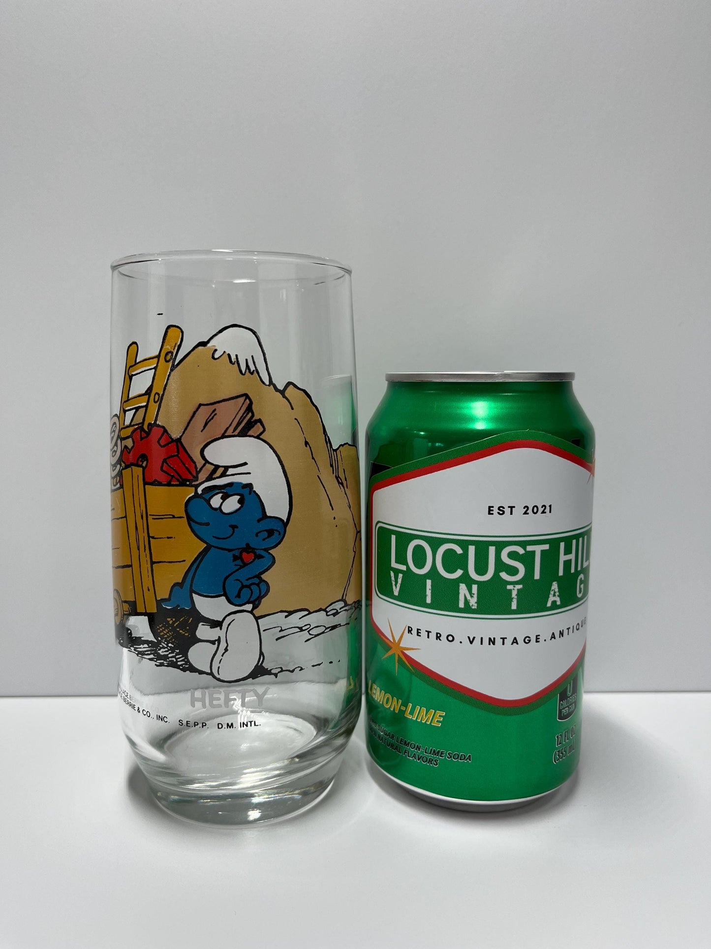 Vintage Hefty Smurf Glass Collectible 1982