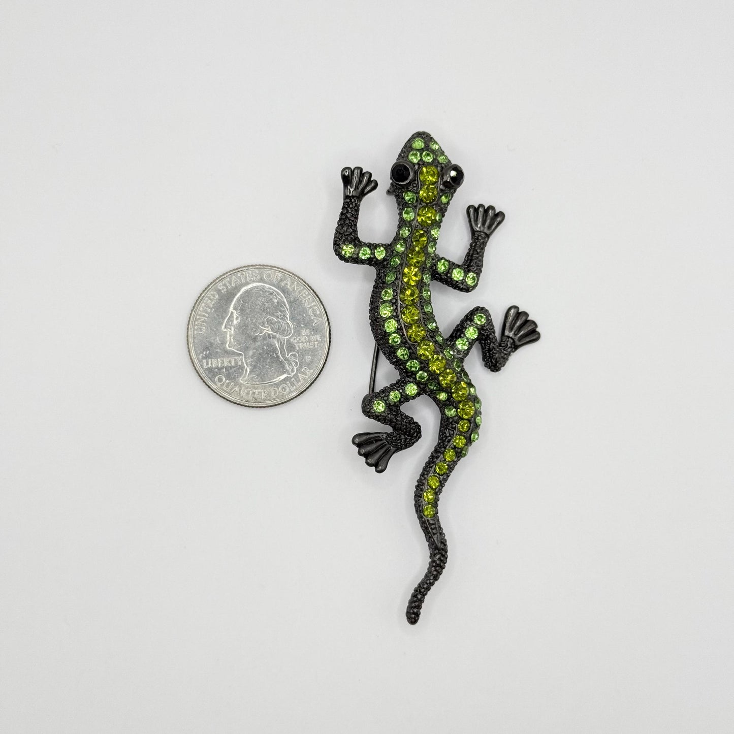 Vintage Brooch of Lizard with Green Rhinestones