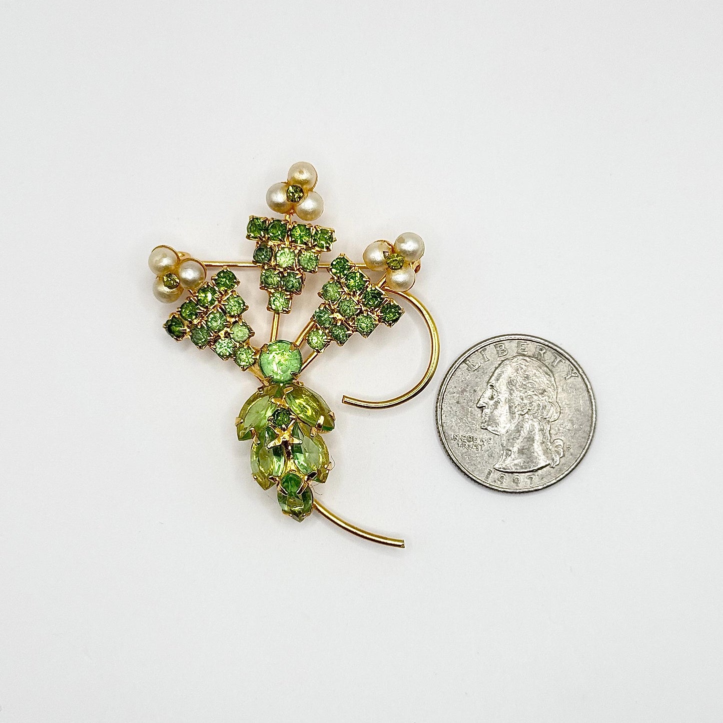 Vintage Brooch Pin in Gold Tone with Green Gemstone Flowers and Pearl Accents