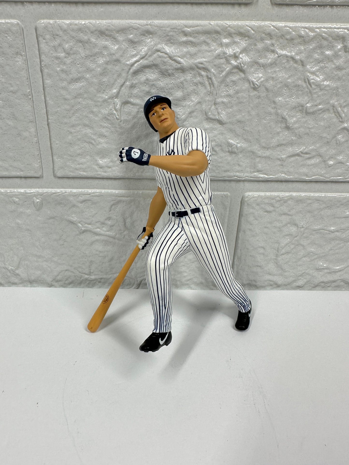 Vintage Ornament, Hallmark Keepsake, New York Yankees, Jason Giambi, At The Ballpark Series, Number 8.
