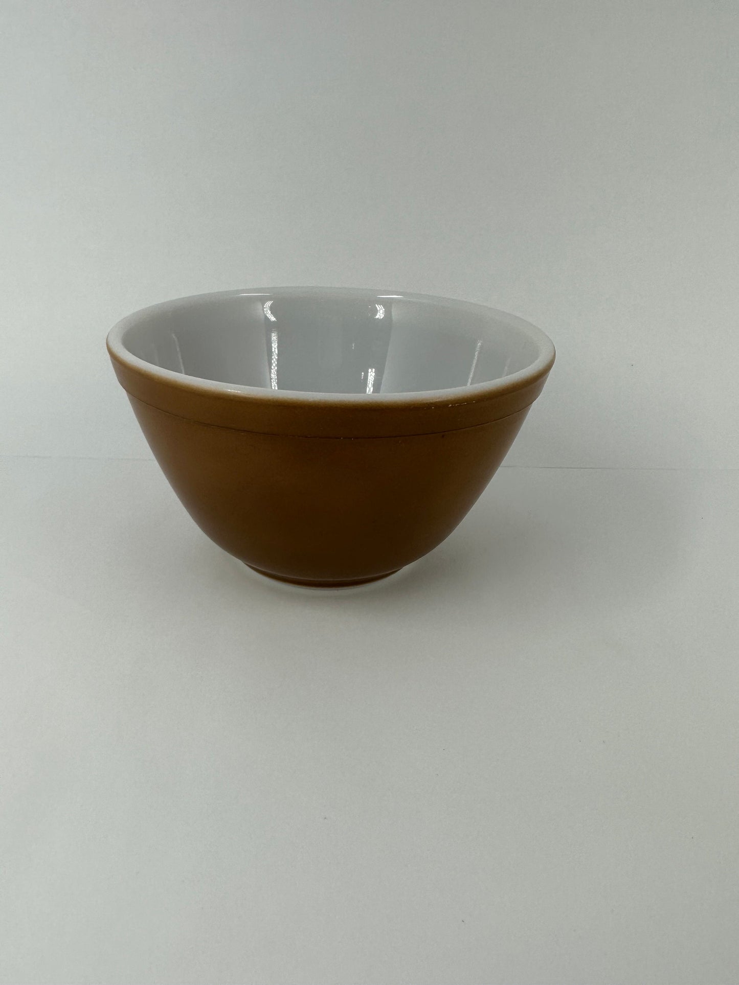 Vintage Bowl, Pyrex, Brown, Mixing Bowl, 401, 1 1/2 Pt.