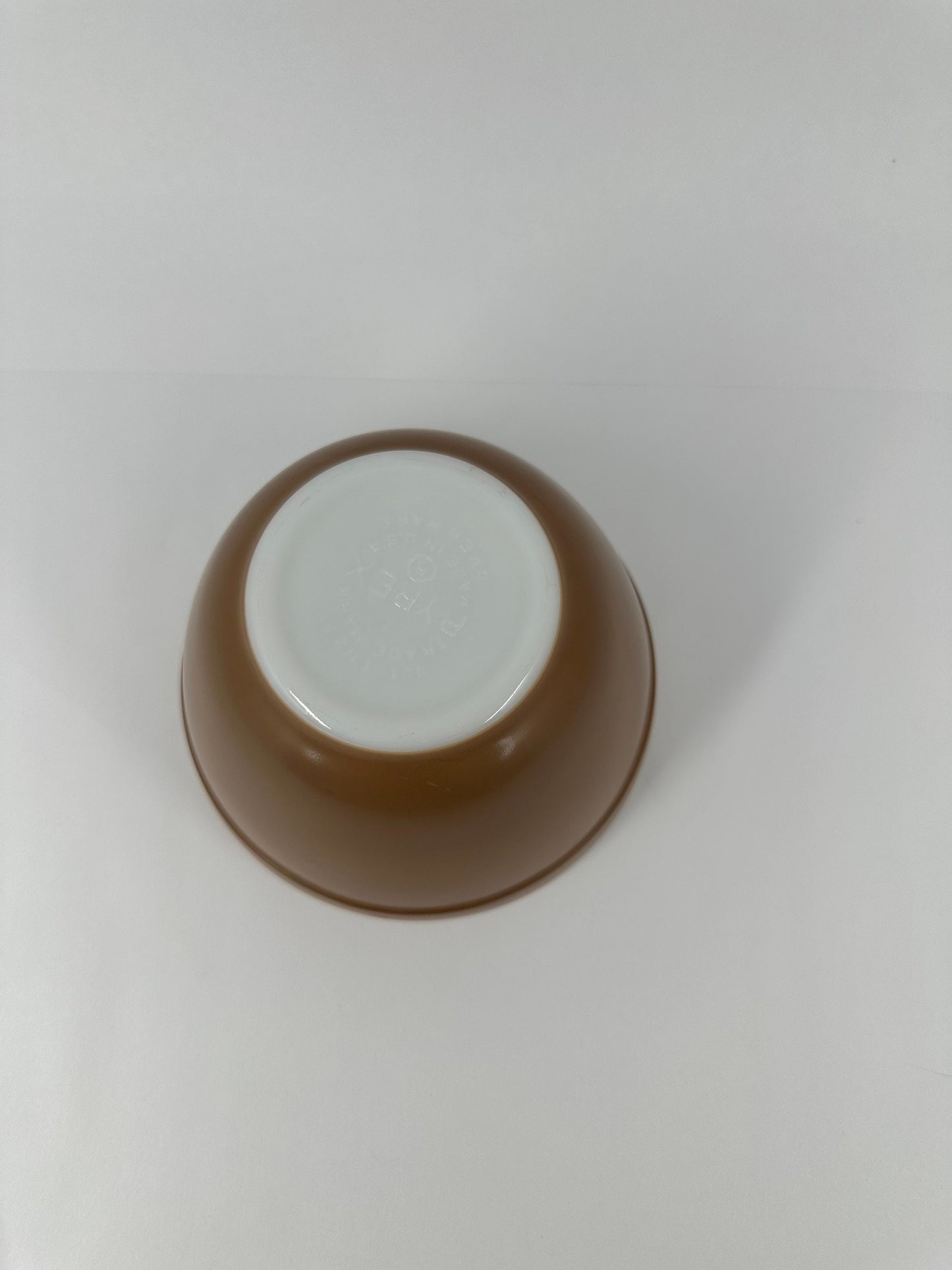 Vintage Bowl, Pyrex, Brown, Mixing Bowl, 401, 1 1/2 Pt.