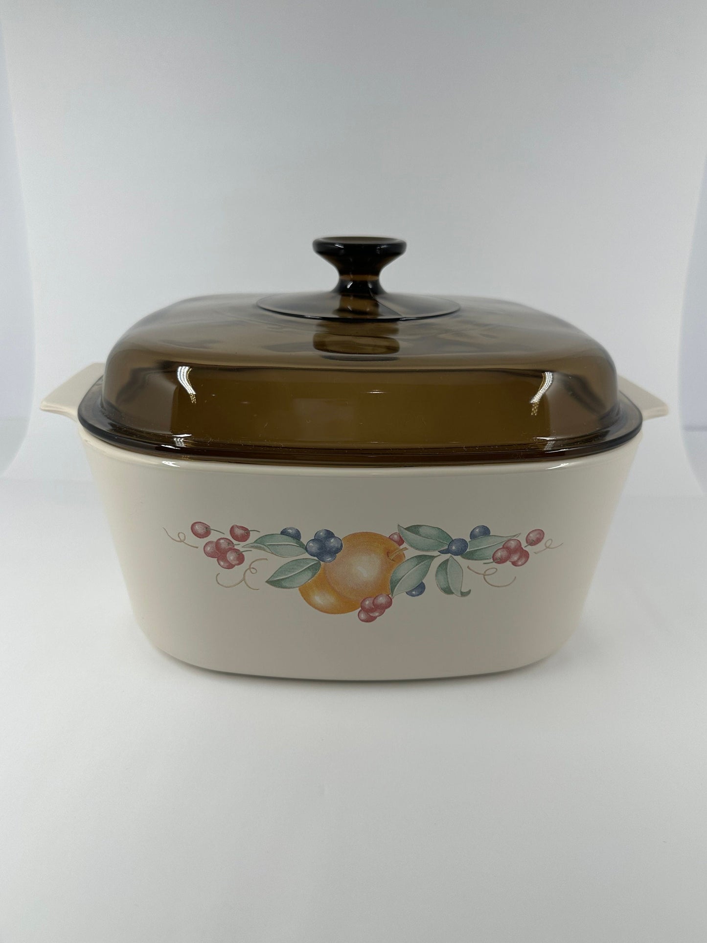 Vintage Pyrex Casserole Dish, Abundance Pattern With Lid.