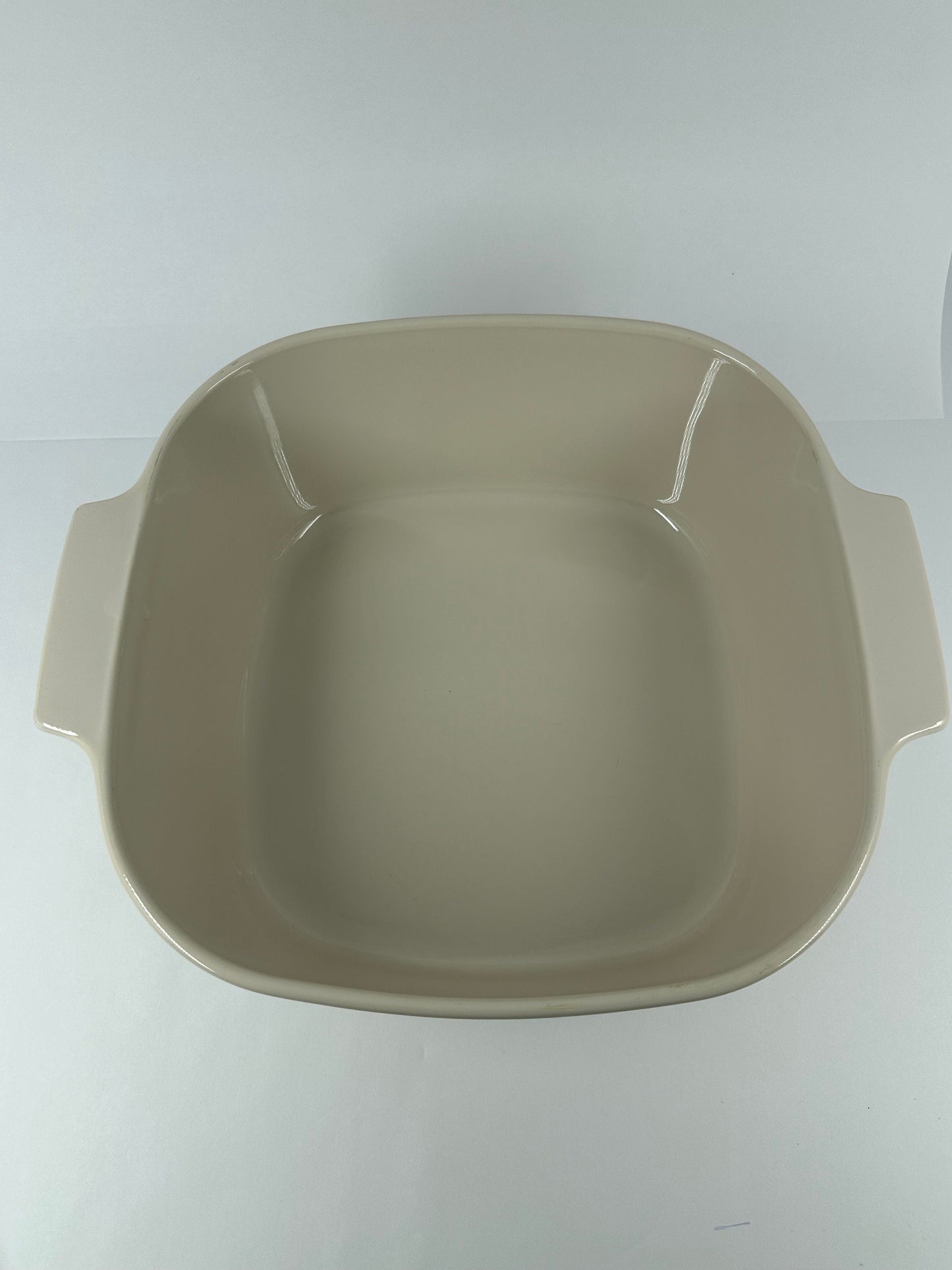 Vintage Pyrex Casserole Dish, Abundance Pattern With Lid.
