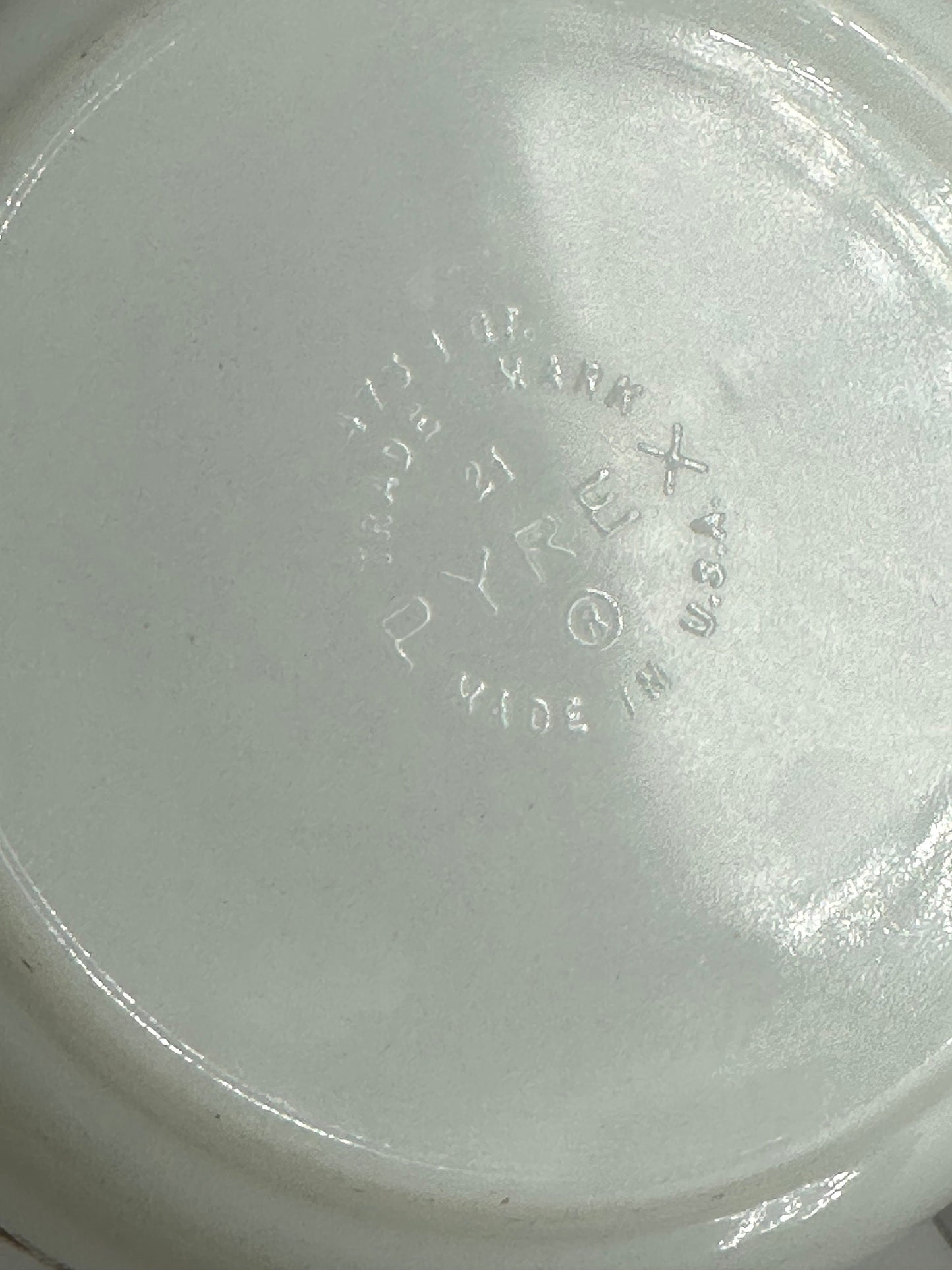 Vintage Pyrex One Quart Casserole Dish, No Lid. Town and Country Collection.