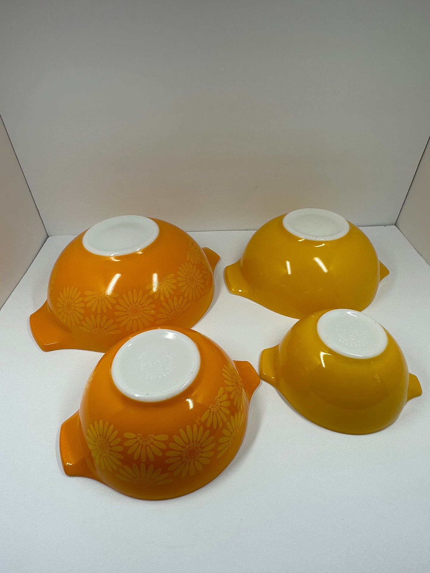 Vintage Bowls, Pyrex, Sunflower Cinderella, Set of 4.