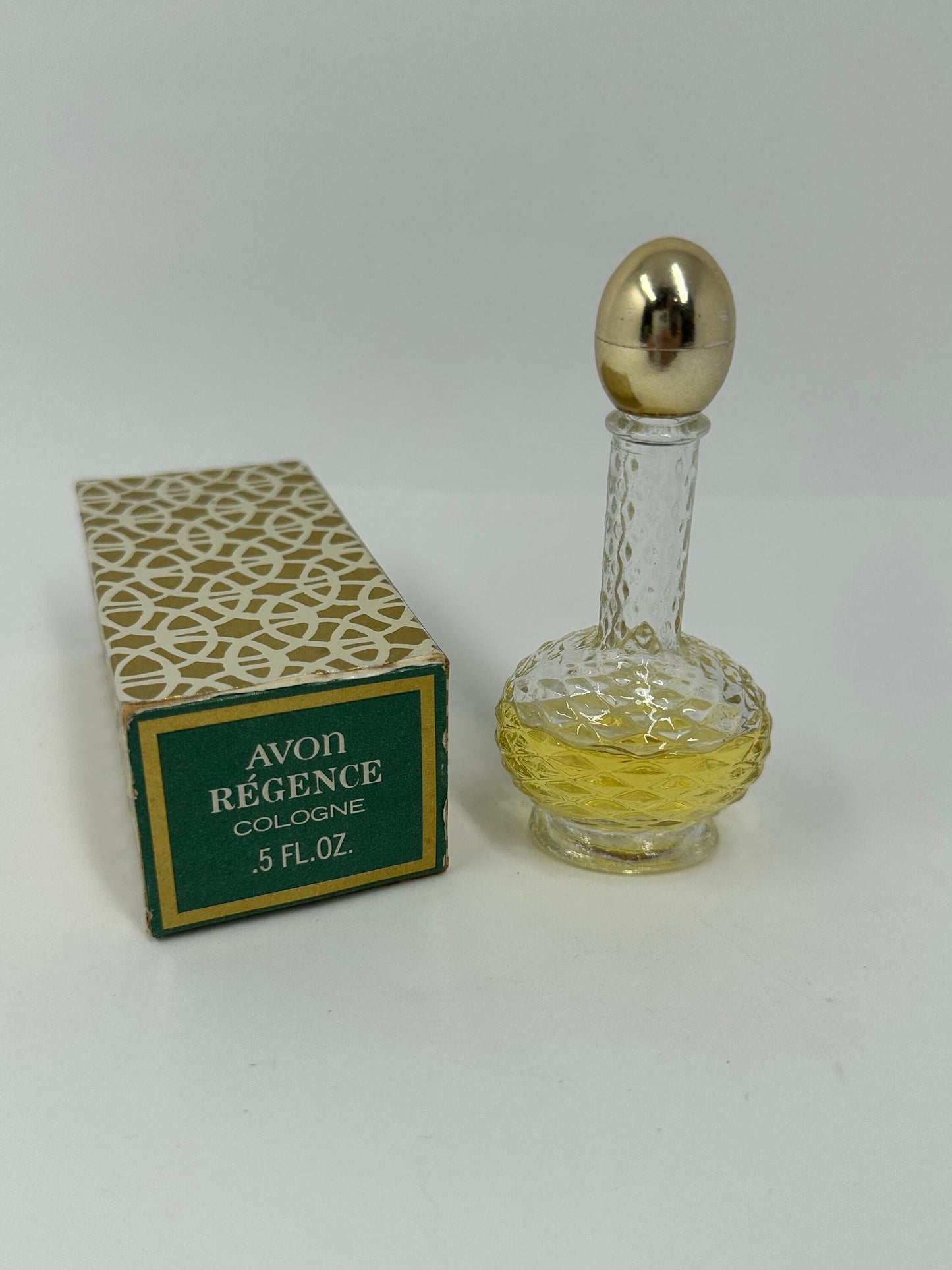 Vintage Avon Perfume Bottle, Regence Cologne.