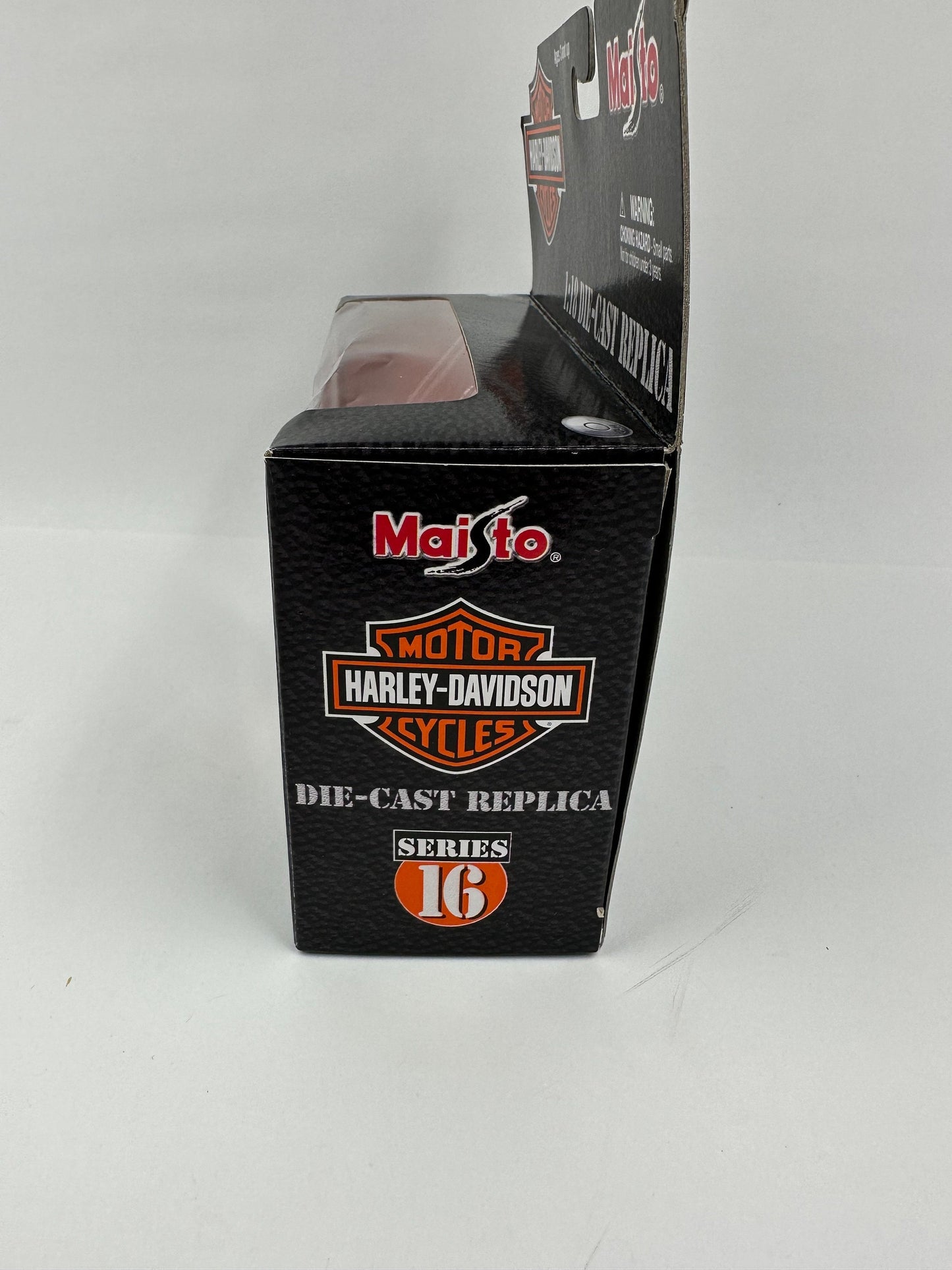 Vintage Harley Davidson Toy Motorcycle, 1:18 Die-Cast Replica, Series 16, Maisto, New in Box.