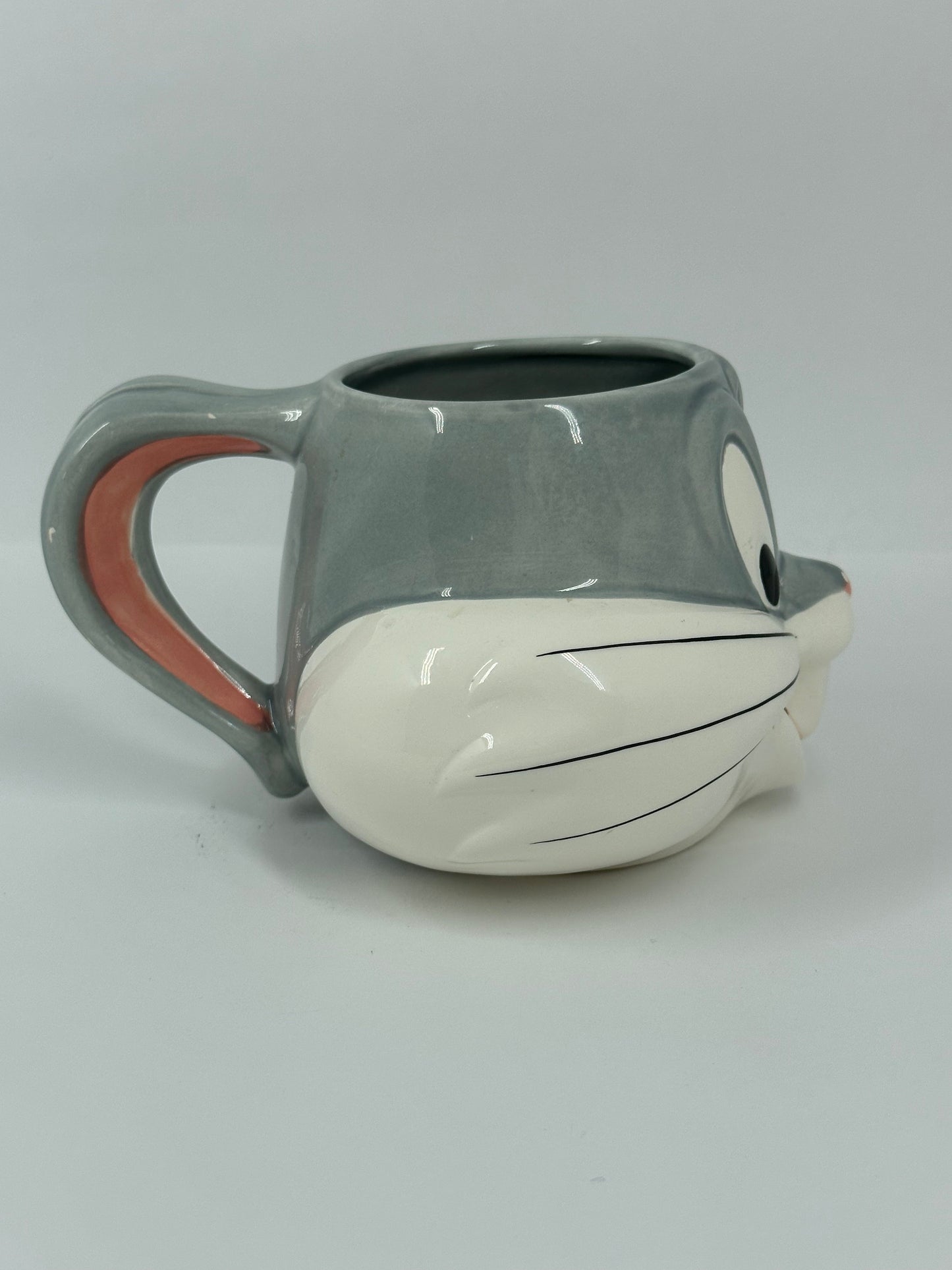 Vintage Ceramic Looney Tunes Bugs Bunny Mug by Warner Brothers.