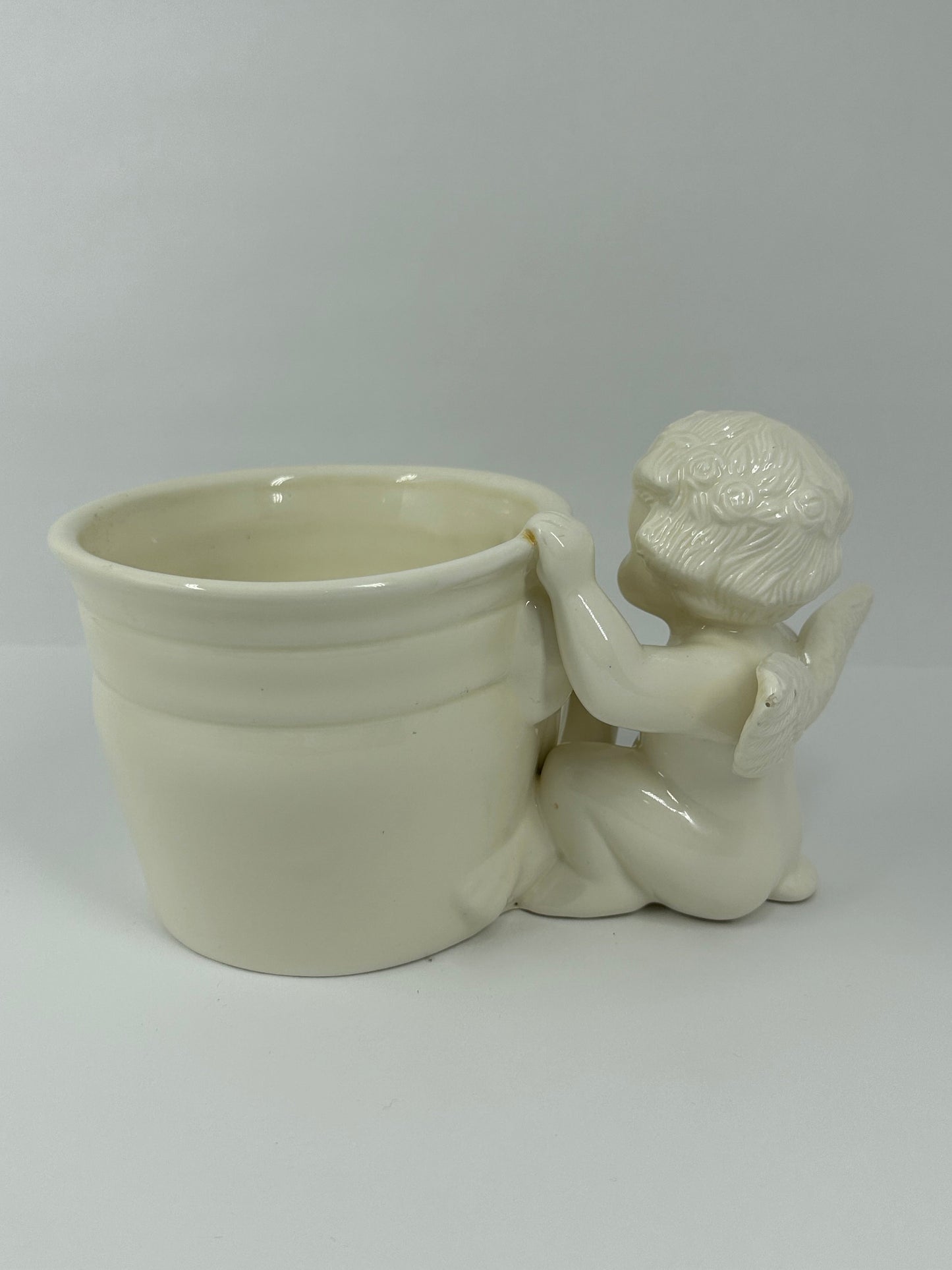 Vintage Ceramic Cherub Indoor Planter, Made in China.