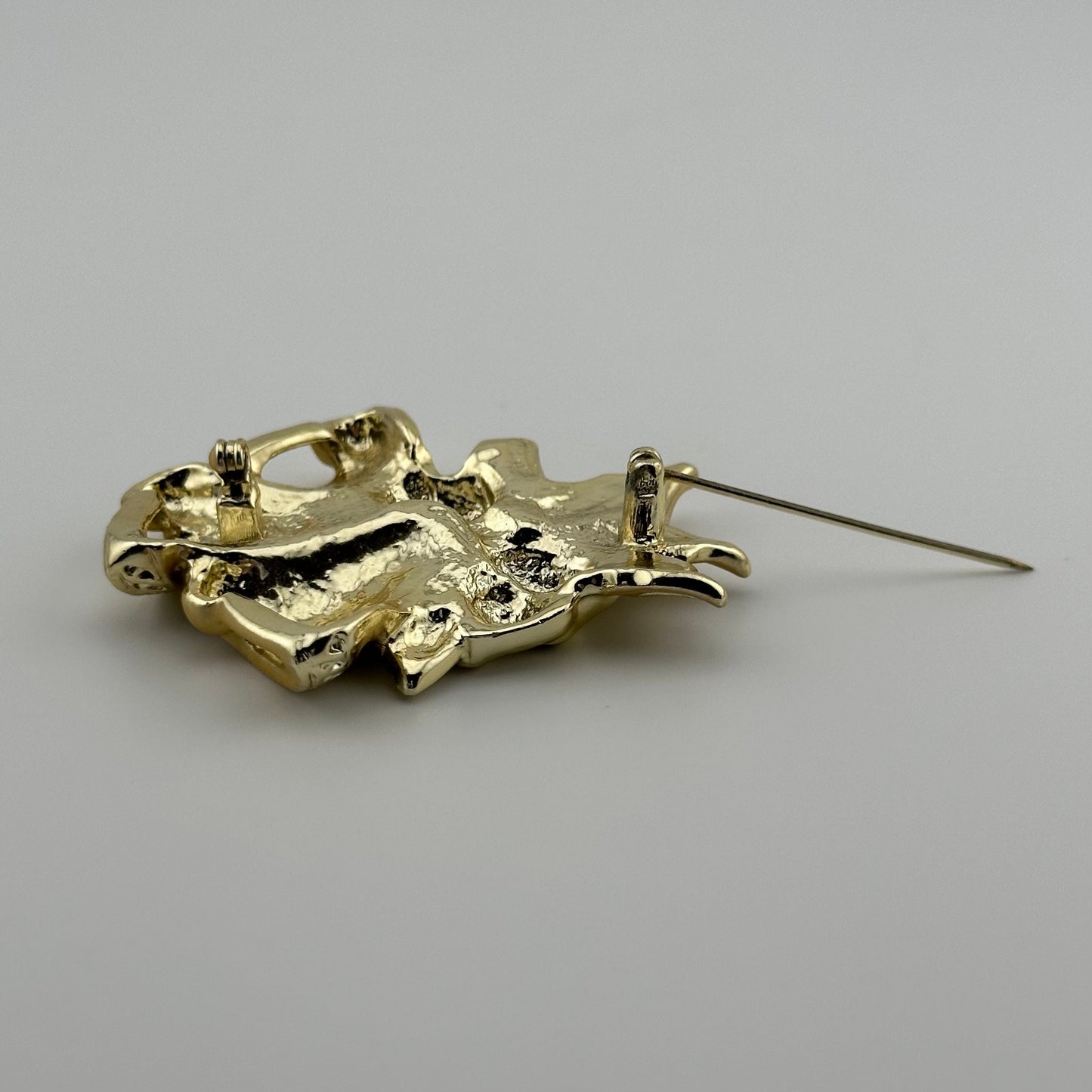 Vintage Christmas Bell Brooch, Gold Tone, 3 Bells, Ribbon, Holly Leaves.