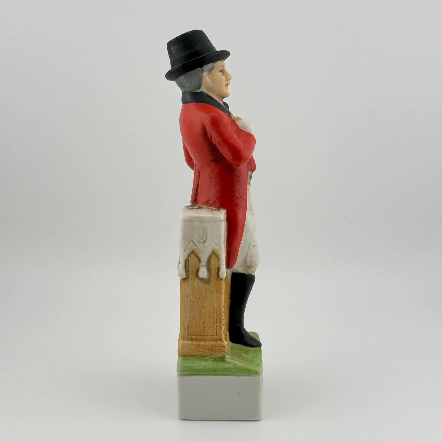 Vintage Miniature Decanter of P.T. Barnum Ringmaster by Ski Country Japan