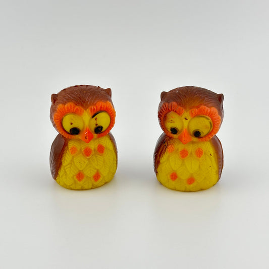Vintage Small Owl Salt and Pepper Shakers, Plastic Blow Mold Style.