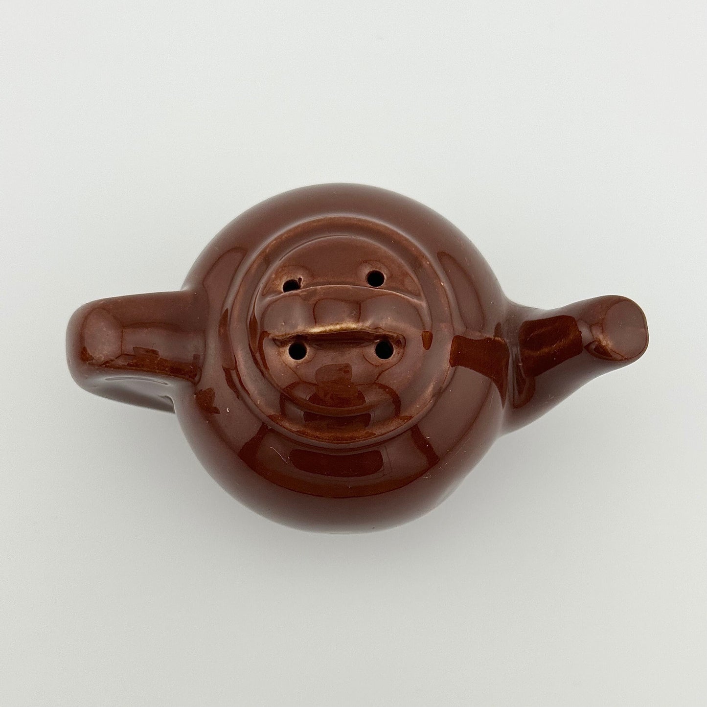 Vintage Salt and Pepper Shaker Set, Brown Ceramic Tea Pots.