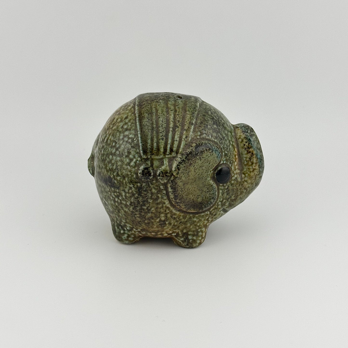 Vintage Green Elephant Ceramic Salt or Pepper Shaker, Maker Unknown.