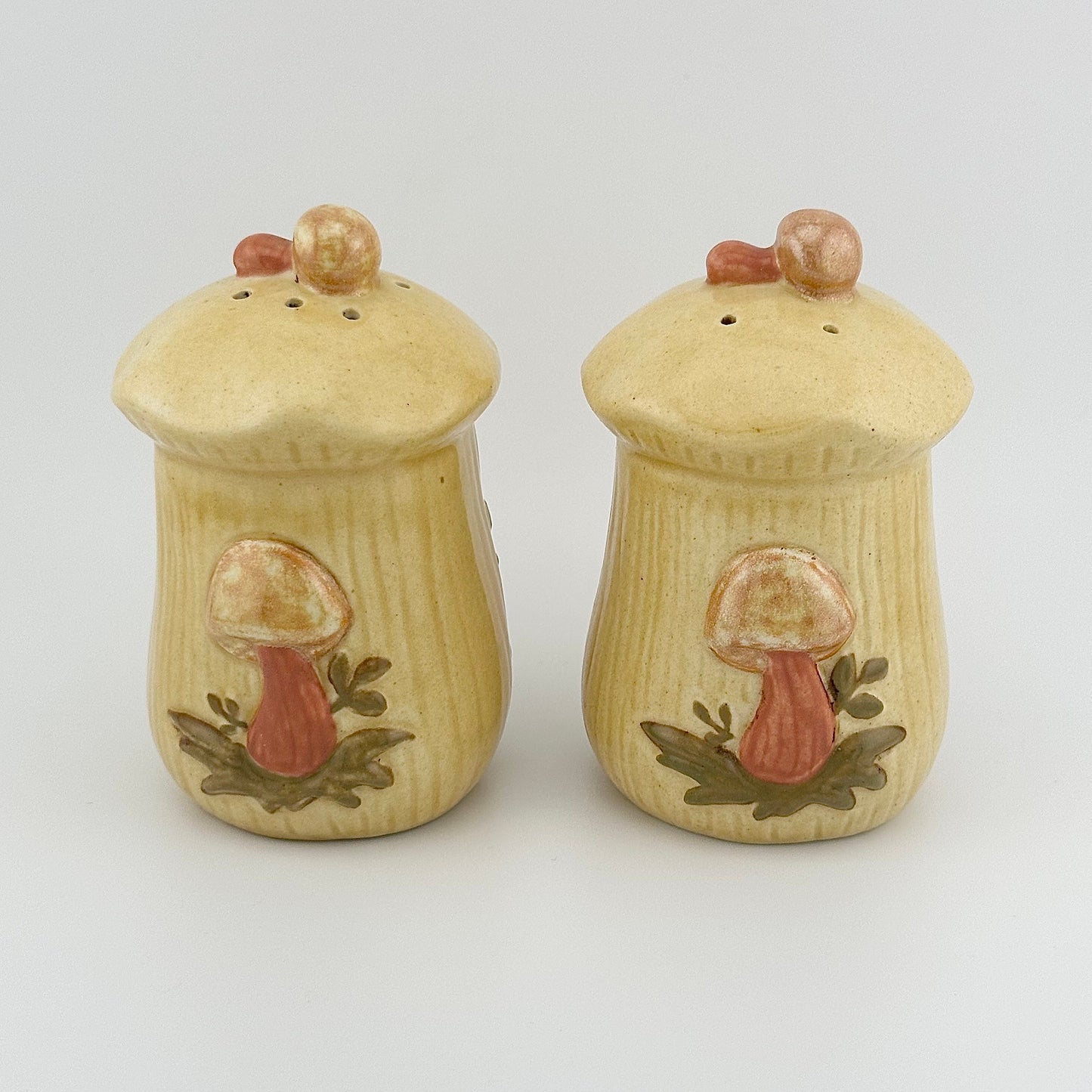 Vintage Ceramic Salt and Pepper Shakers, Mushrooms Signed RB, 1977.