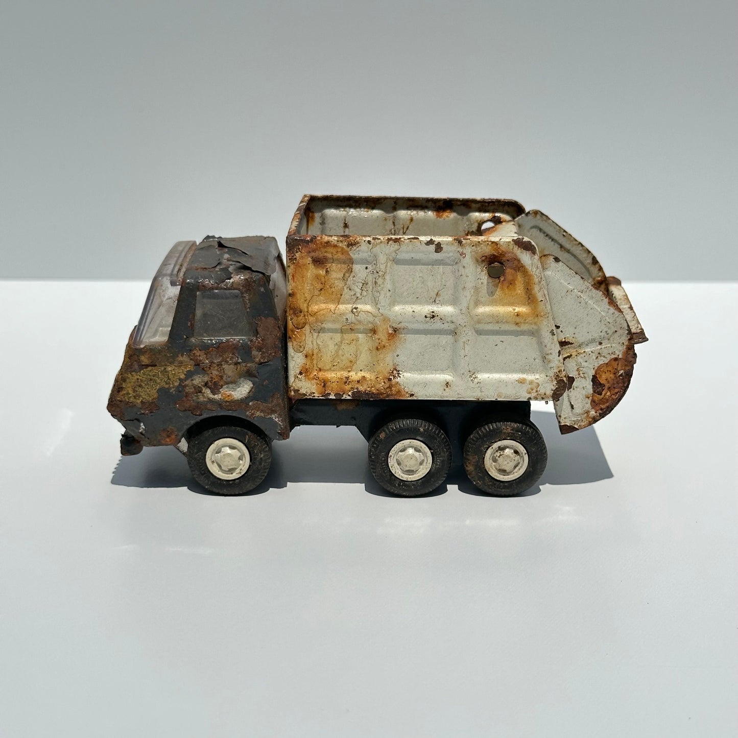 Vintage Dump Truck Made by Tonka in Japan, Number 55060