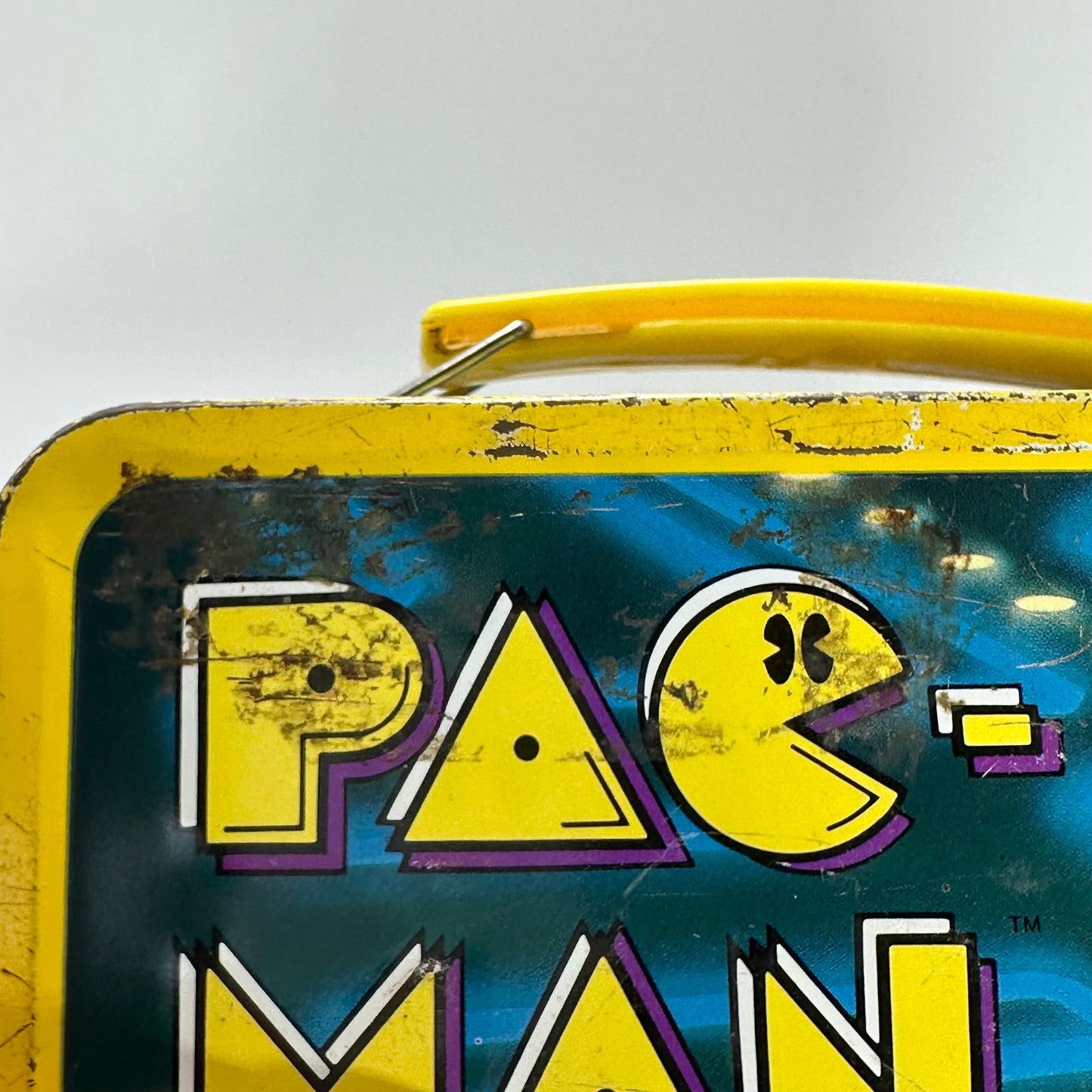 Vintage Metal Lunch Box of PAC-MAN and Made by Aladdin.