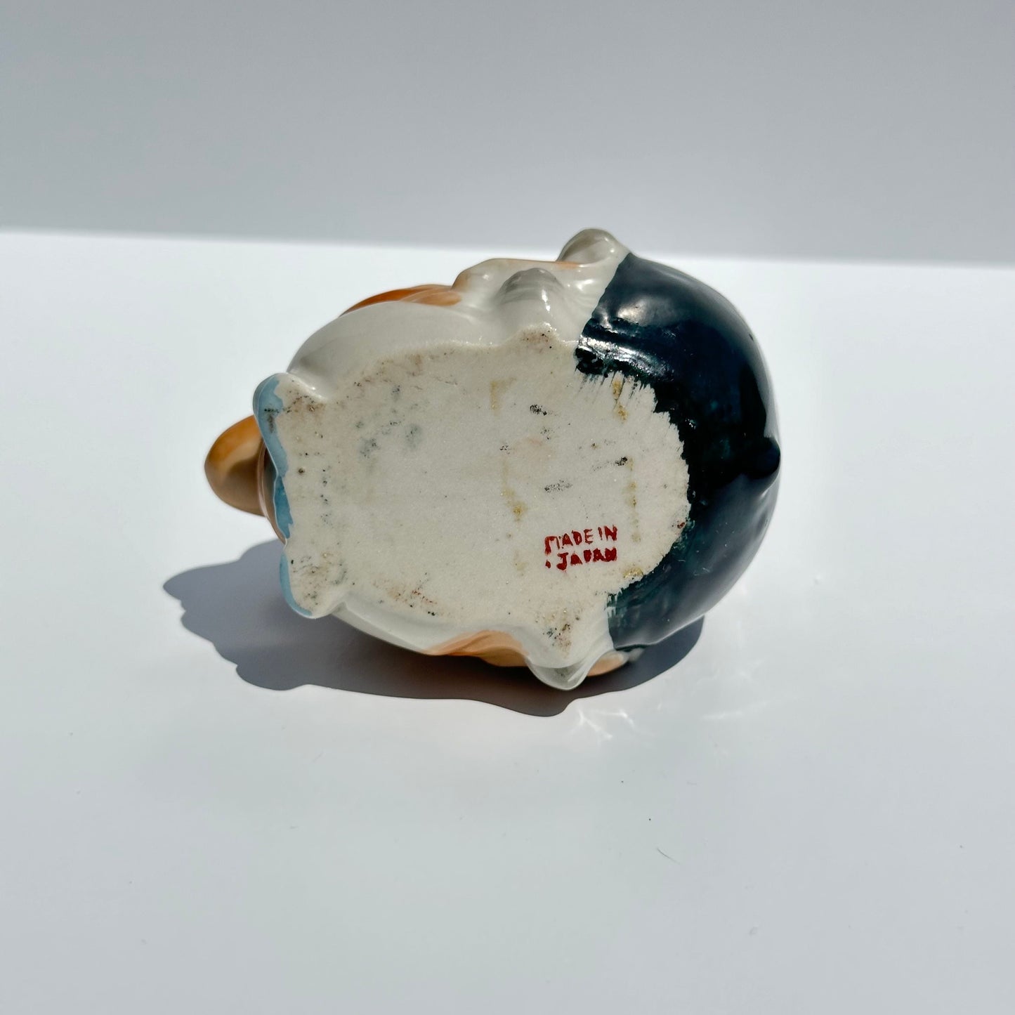 Vintage Ceramic Ashtray of Old Man with Bee on His Nose, Made in Japan.