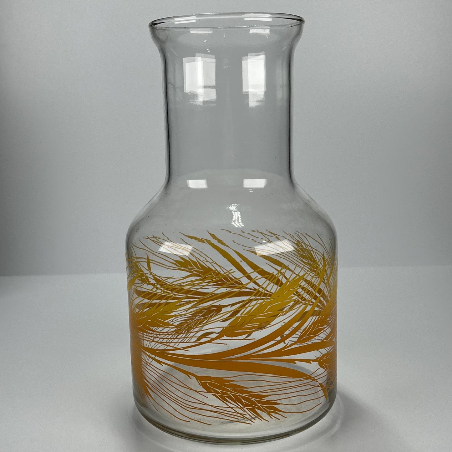Vintage Juice Carafe in Popular Libbey Golden Wheat Design, 32oz