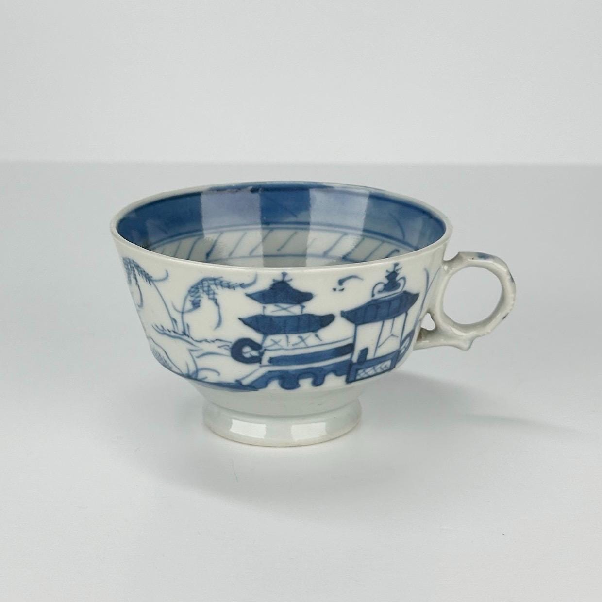 Antique Canton Tea Cup in White and Blue Chinese Pagoda Design