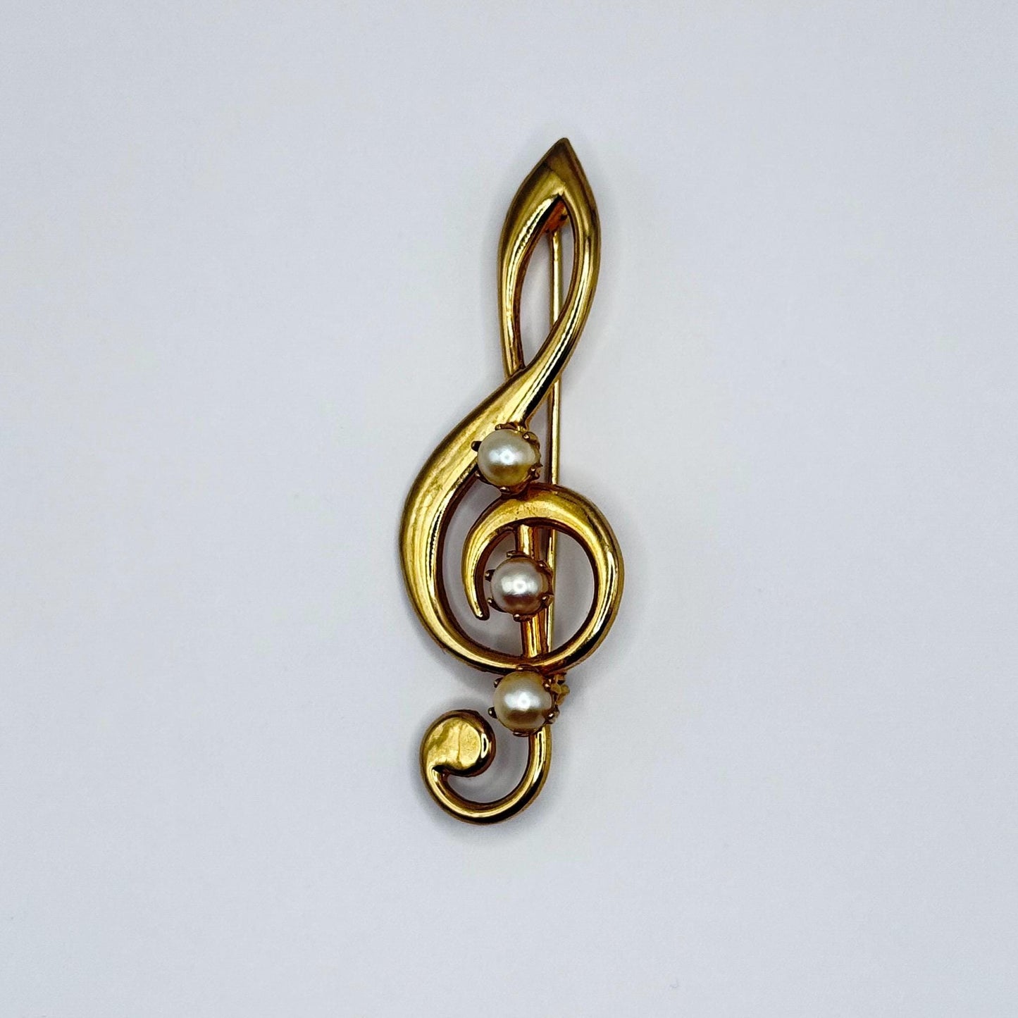 Vintage Brooch Pin of Treble Clef with Pearls in Gold Tone