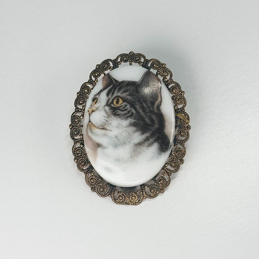 Vintage Porcelain Tabby Cat Brooch with Golden Filigree Edge and Stamped Western Germany