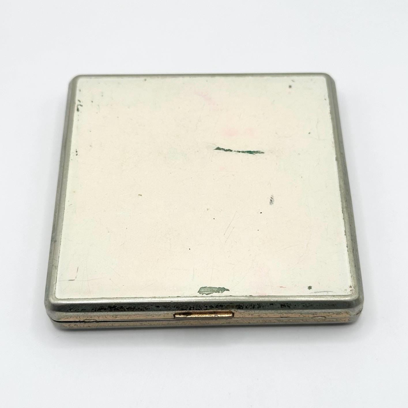 Vintage Clock Compact with White Enamel Cover Made by Illinois Watch Case Company
