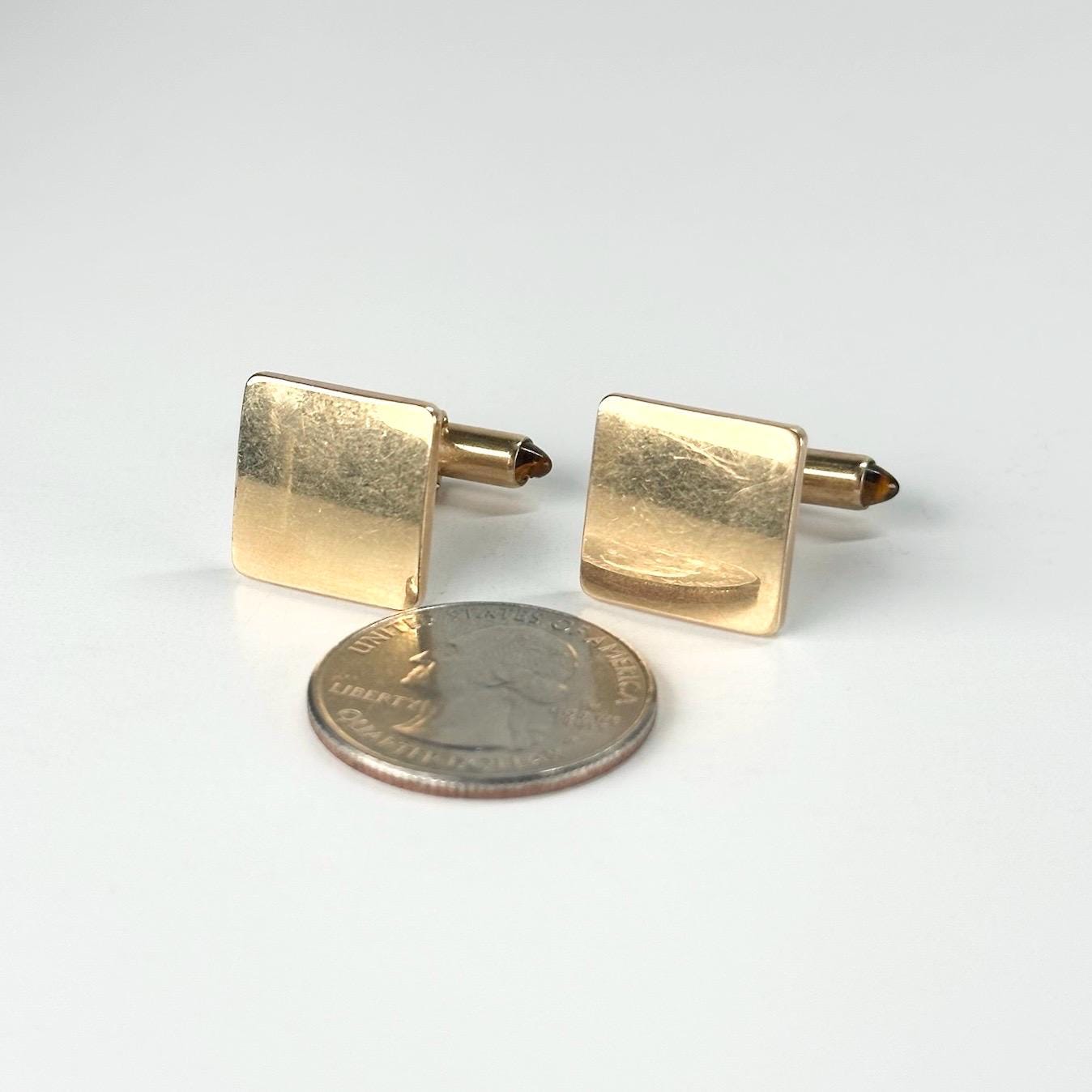 Vintage Cuff Links in Gold Tone Square Design Made by Krementz