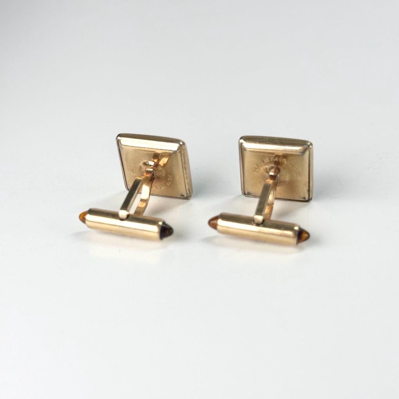 Vintage Cuff Links in Gold Tone Square Design Made by Krementz