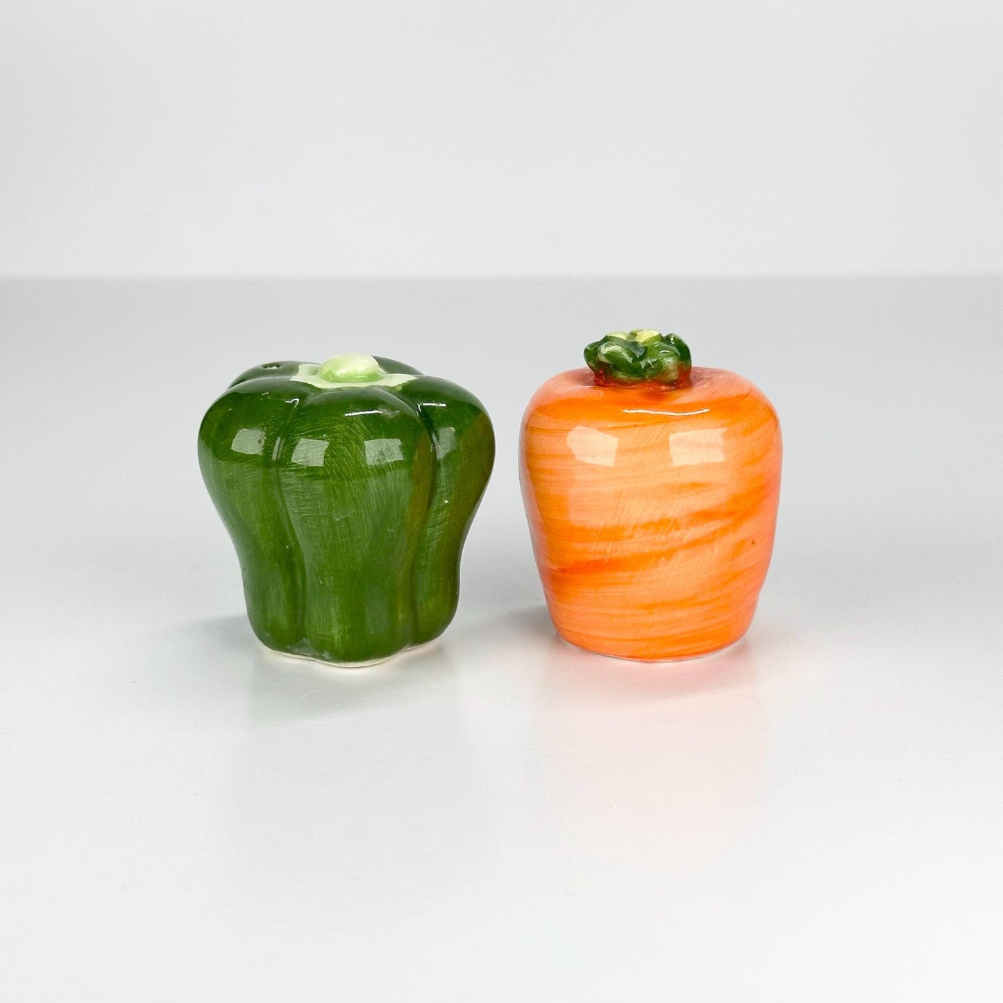 Vintage Ceramic Carrot & Pepper Salt and Pepper Shakers