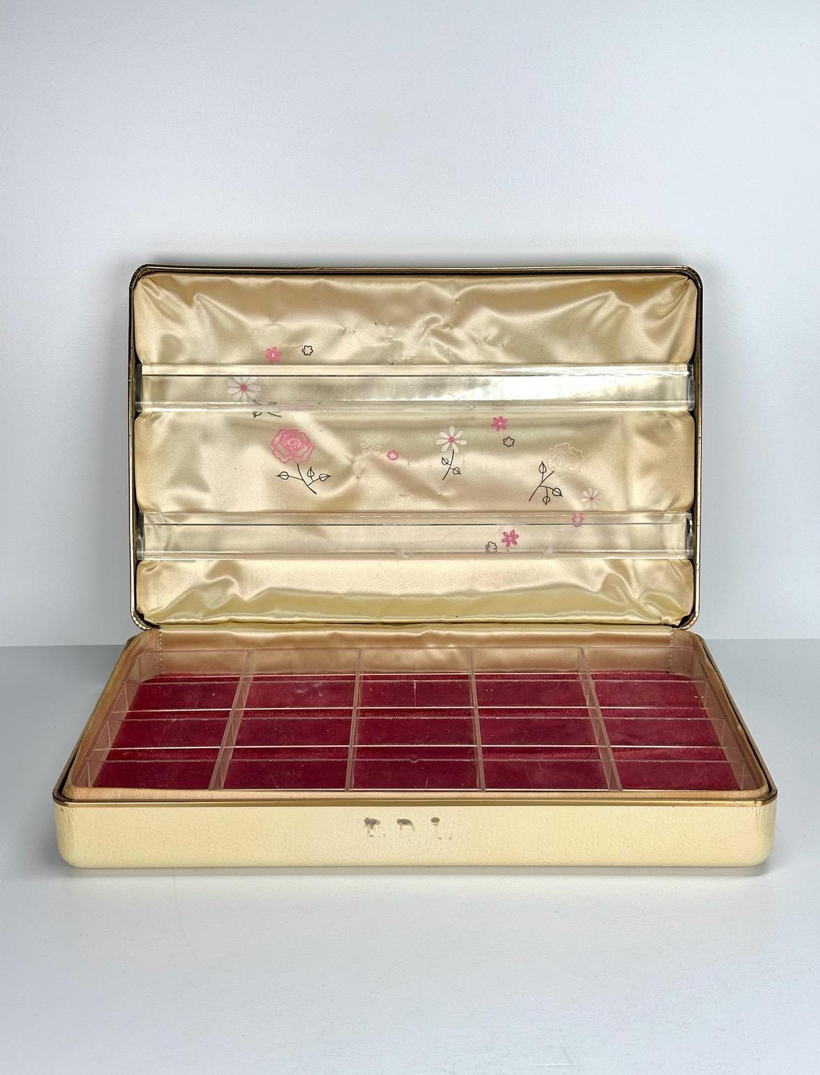 Vintage Floral Jewelry Box with Pink Velvet Interior and Plastic Compartments by Farrington