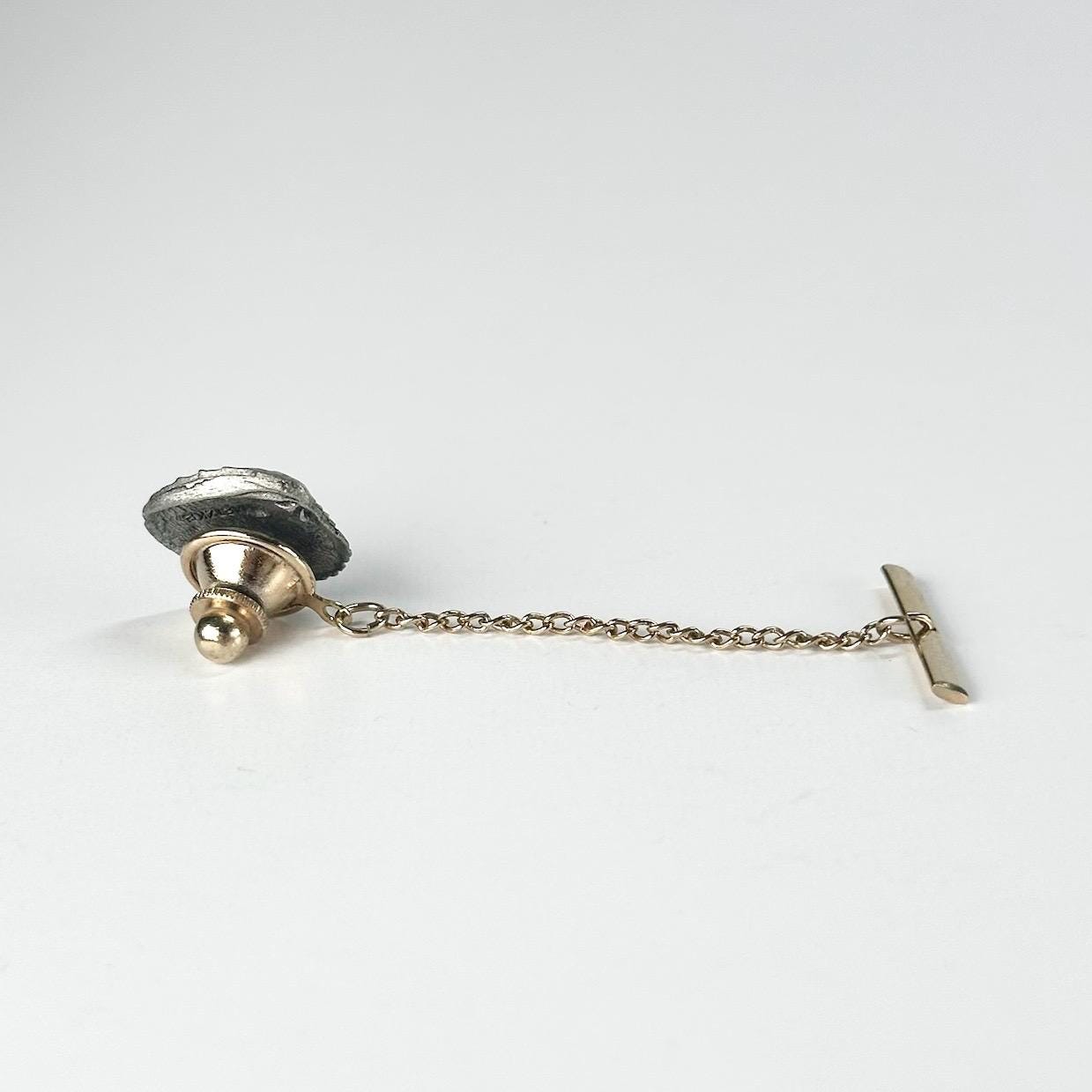 Vintage Tie Tack in Gold Tone with Silver Clam Shell Pin and Stamped Metzke