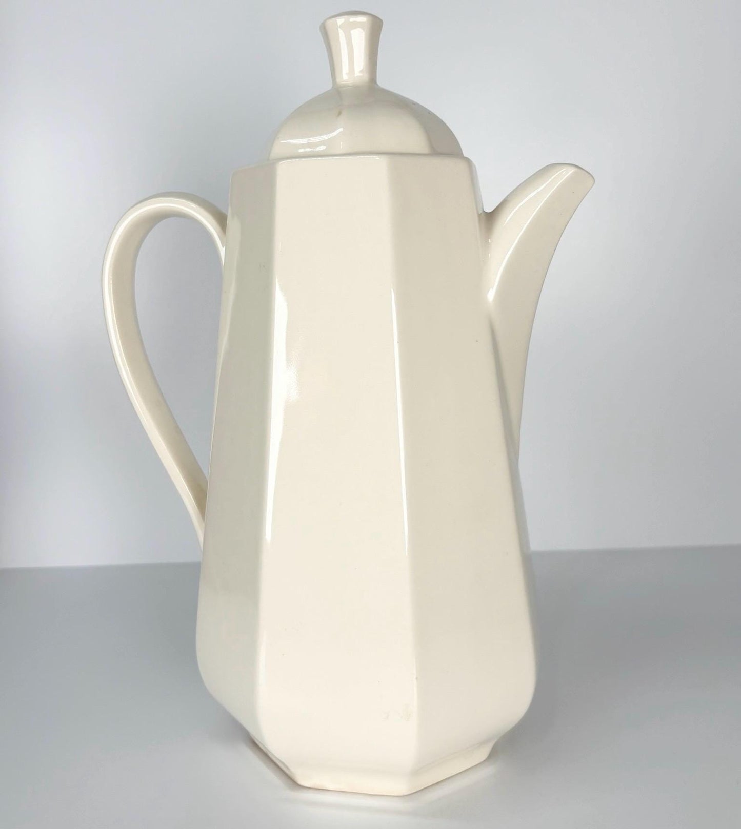 Vintage Coffee or Teapot in an Off-White Ceramic
