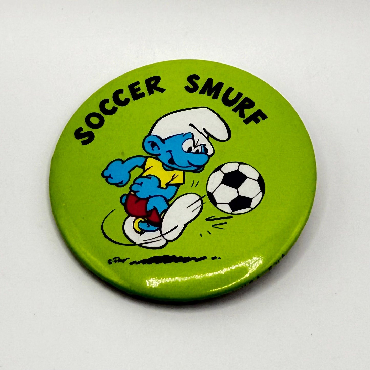 Vintage Soccer Smurf Button Pin by Peyo W. Berrie Co.