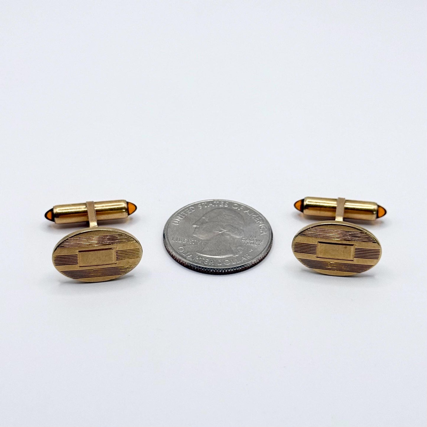 Vintage Cuff Links in Gold Tone with Oval Design and Made by Krementz