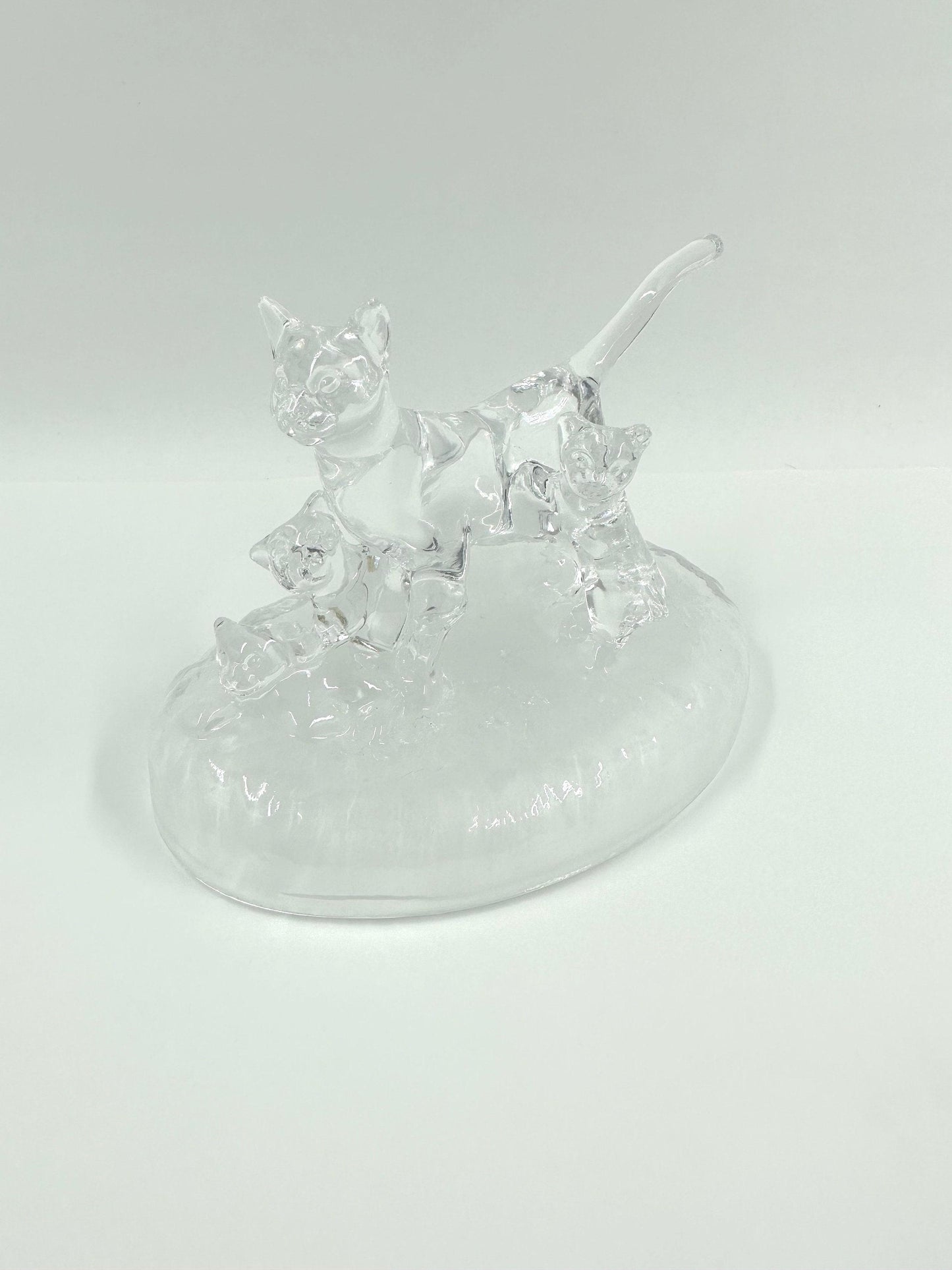 Vintage Glass Figurine of Mom Cat with Kittens and Made in France.