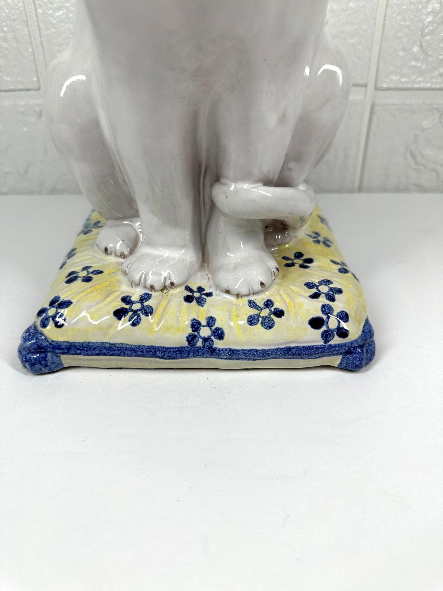 Vintage Ceramic Cat with Blue Eyes, On Yellow Pillow, Majolica Pottery Made in Italy.