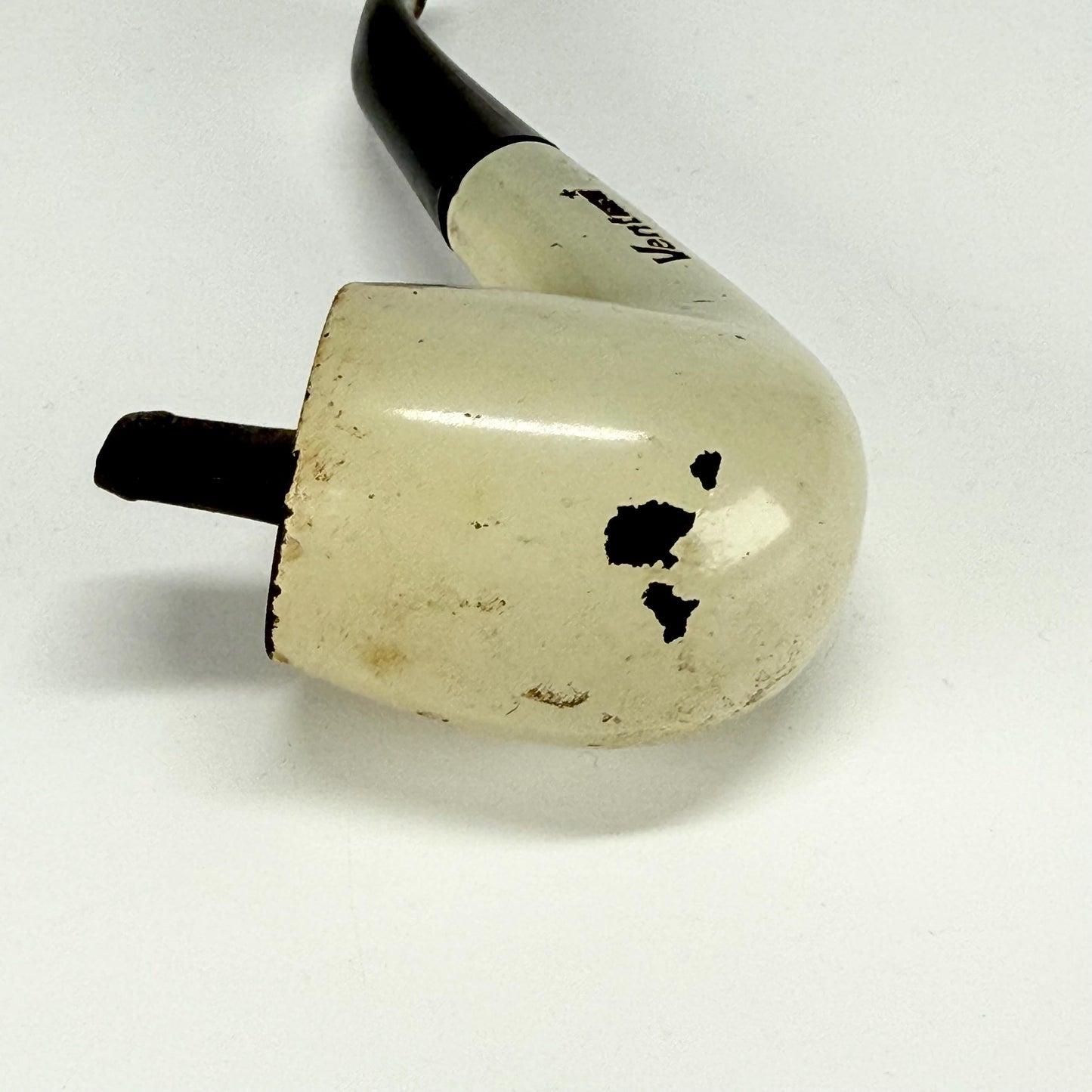 Vintage Smoking Pipe in White with Tamper Stamped Venturi from 1960s