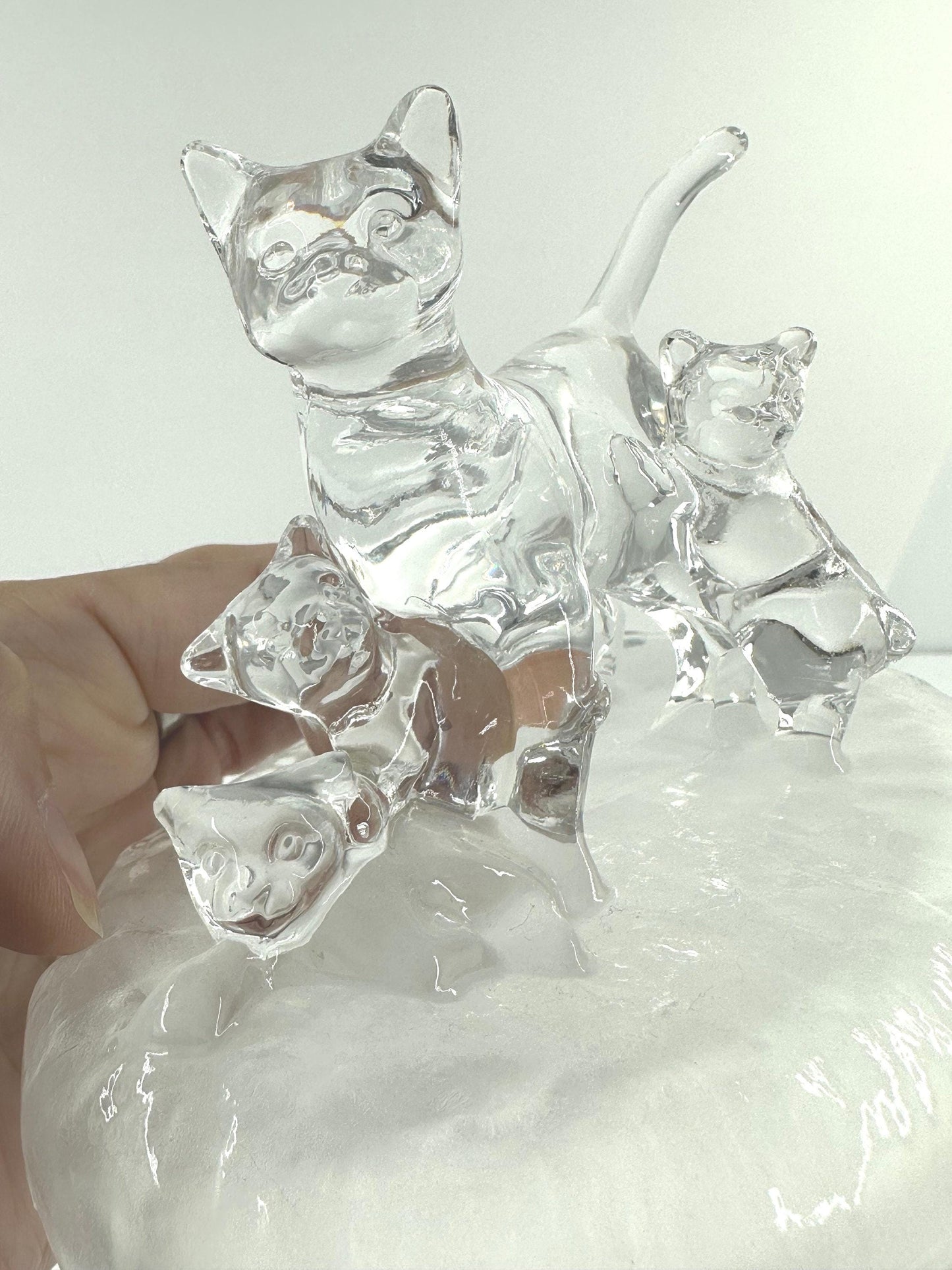 Vintage Glass Figurine of Mom Cat with Kittens and Made in France.