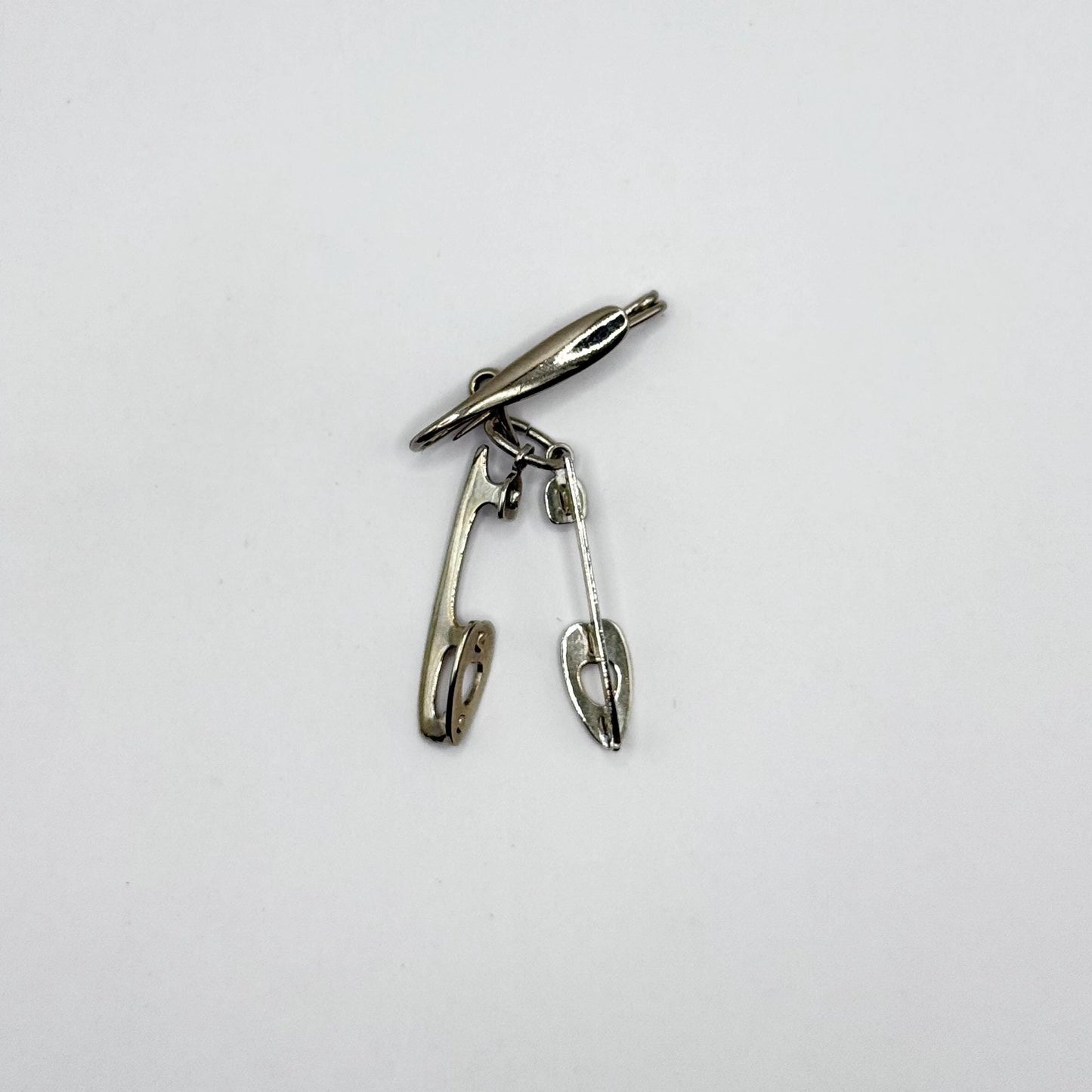 Vintage Brooch or Pin of Ice Skate Blades Stamped Beau Sterling