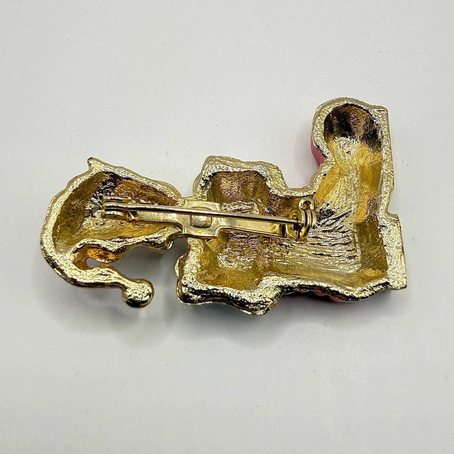 Vintage Brooch Pin of Gold Tone Cat in Red Enamel Santa Boot