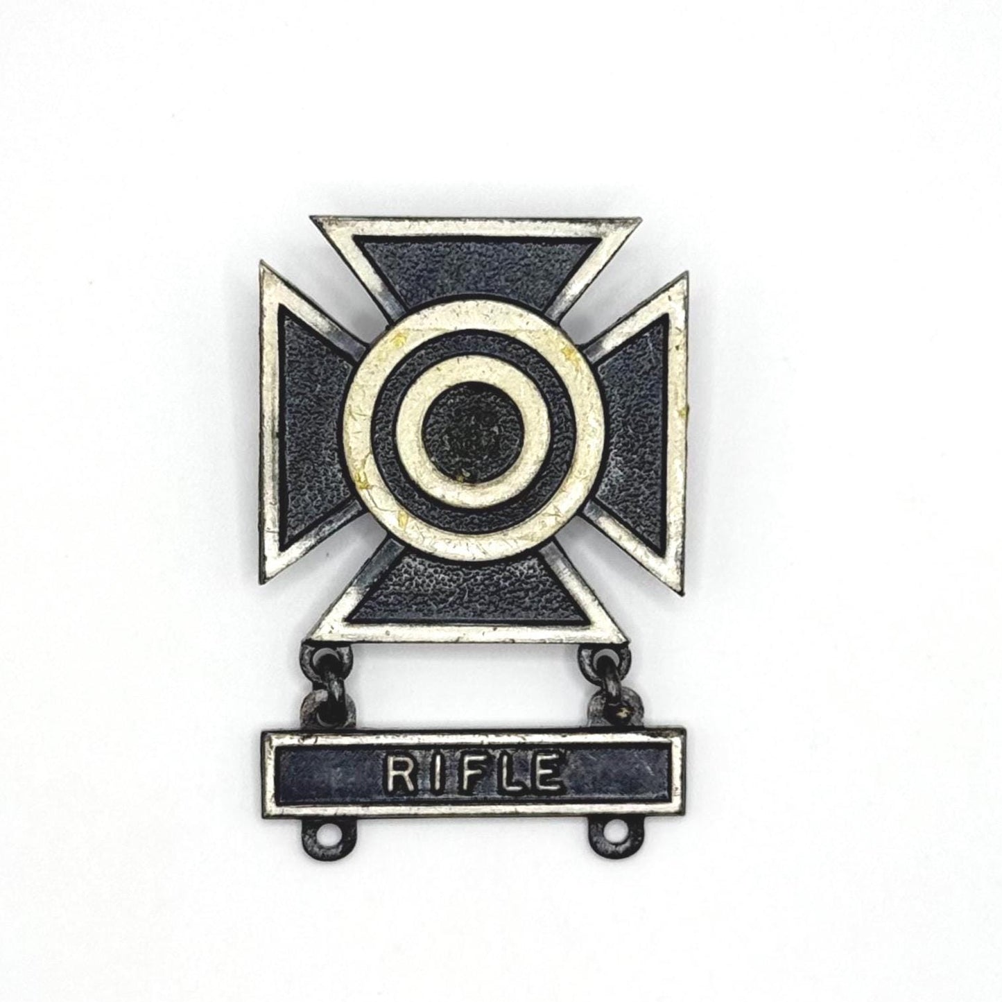 Vintage Brooch in Sterling Silver of US Army Sharpshooter Qualification Badge with "Rifle" Clasp