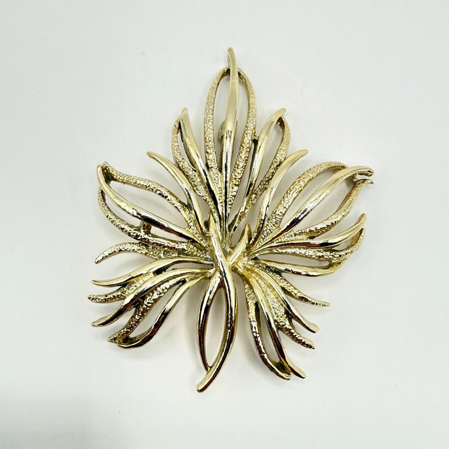 Vintage Brooch Pin of Gold Tone Fern Leaf and Stamped Gerry’s