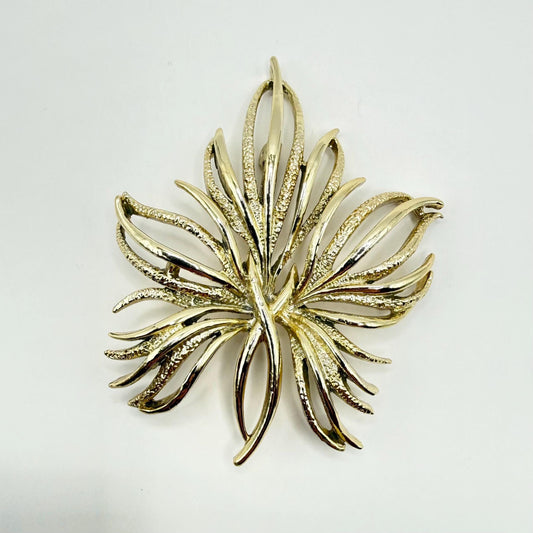Vintage Brooch Pin of Gold Tone Fern Leaf and Stamped Gerry’s