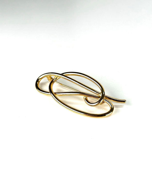 Vintage Brooch Pin in Gold Tone with Flowing Design