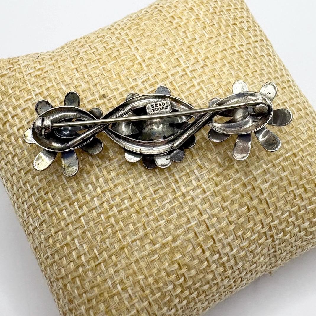 Vintage Brooch Pin of Silver Daisies and Made by Beau Sterling