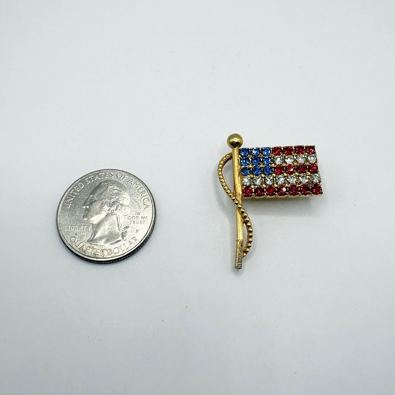 Vintage Gold Tone Brooch Pin of USA Flag with Red, White & Blue Rhinestones