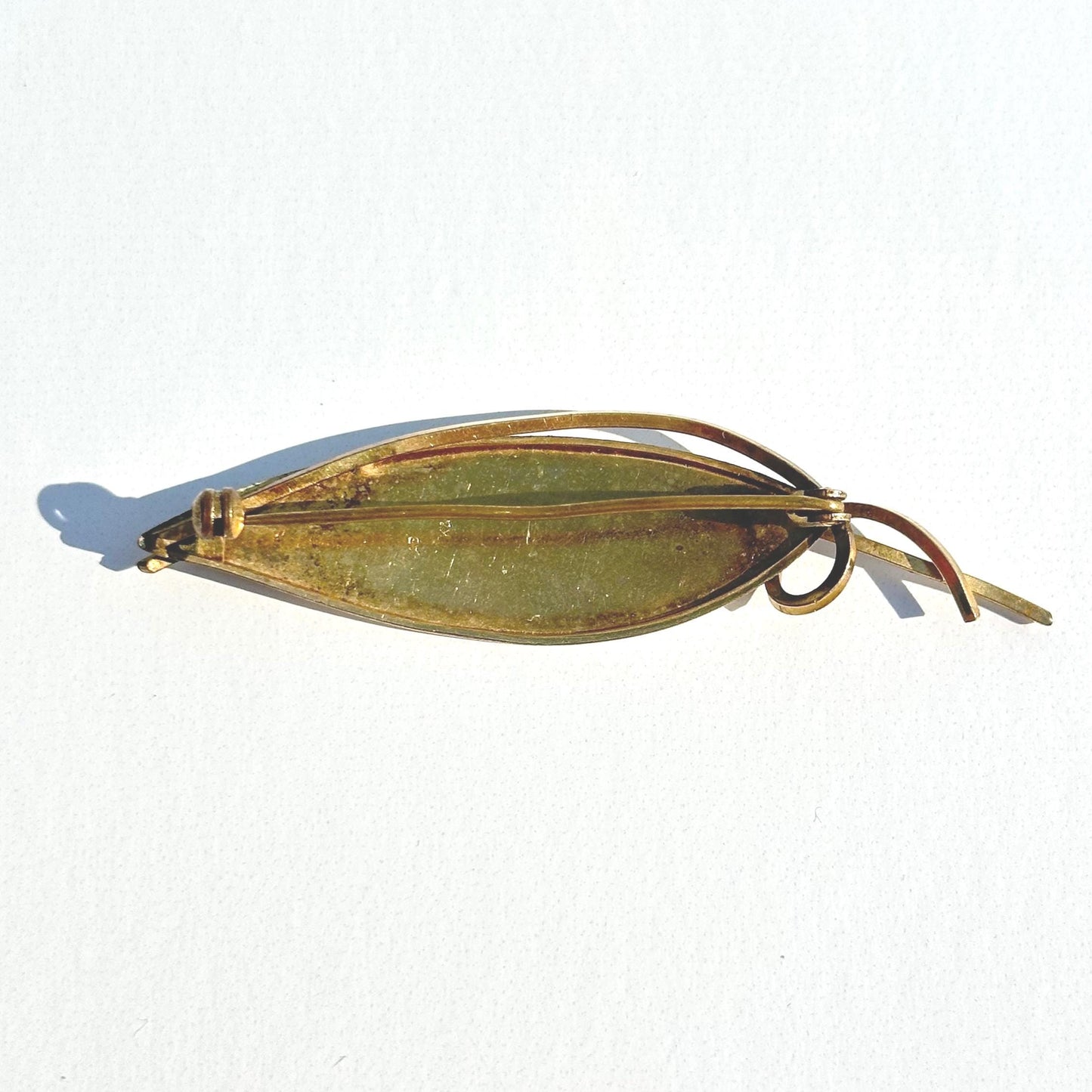 Vintage Gold Tone Leaf Brooch